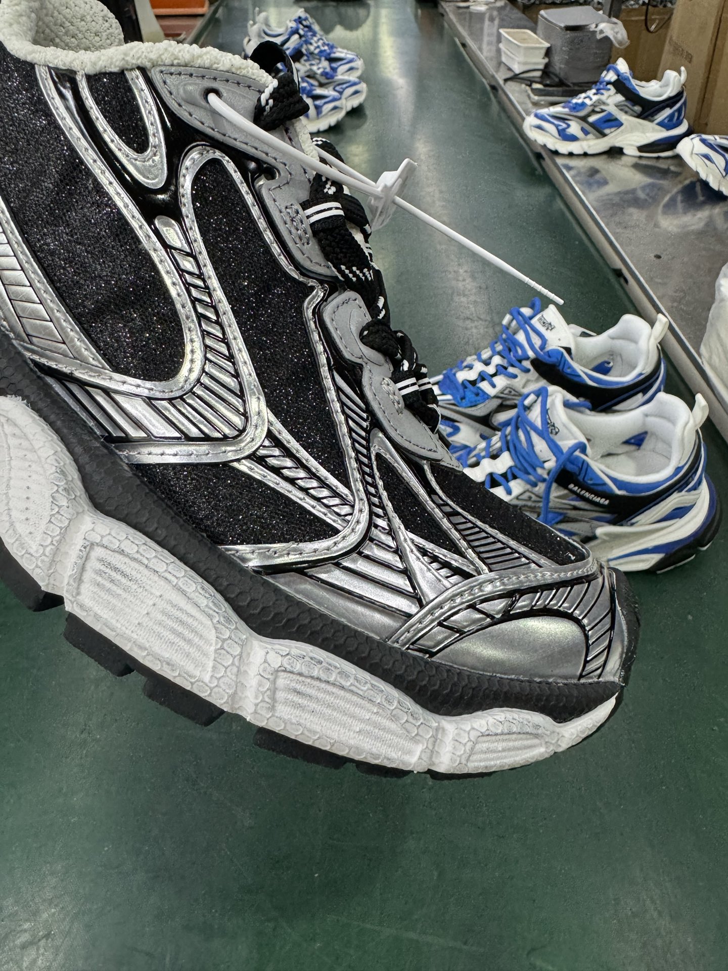 i1761036012107 7142 0 8