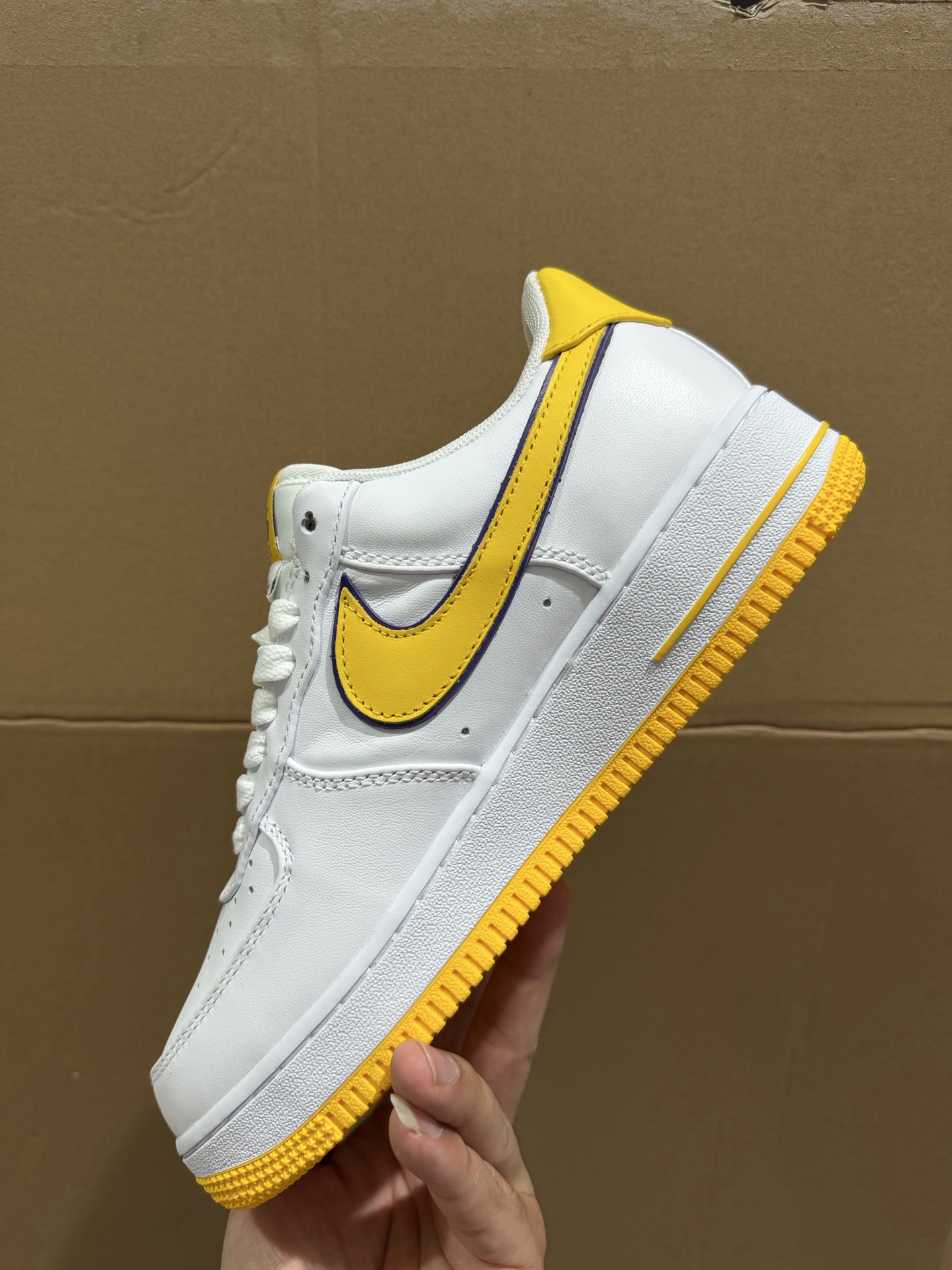 特价福利‼️ 原装头层Kobe Bryant x Nike Air Force 1 Retro Q男女鞋