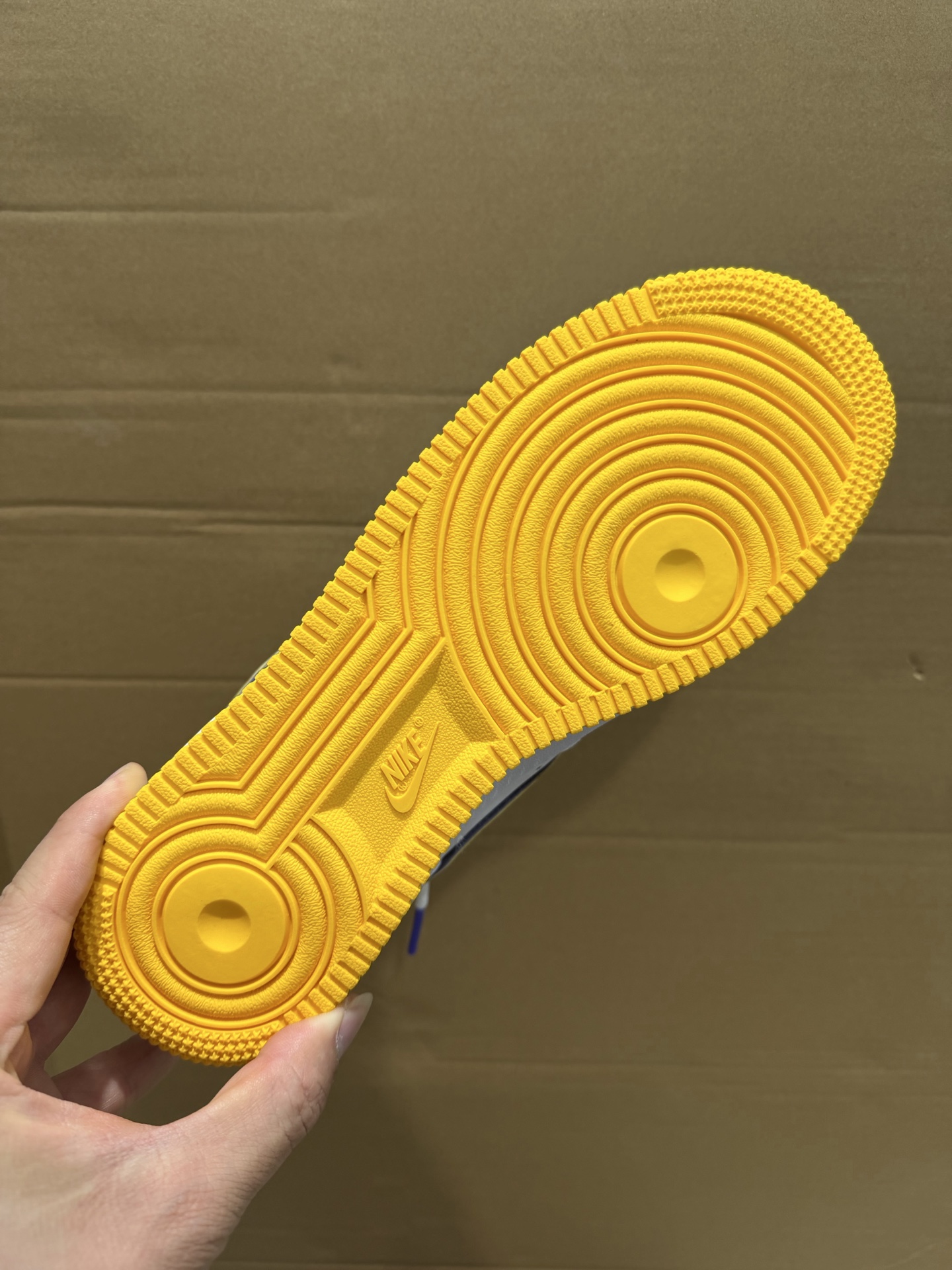 特价福利‼️ 原装头层Kobe Bryant x Nike Air Force 1 Retro Q男女鞋