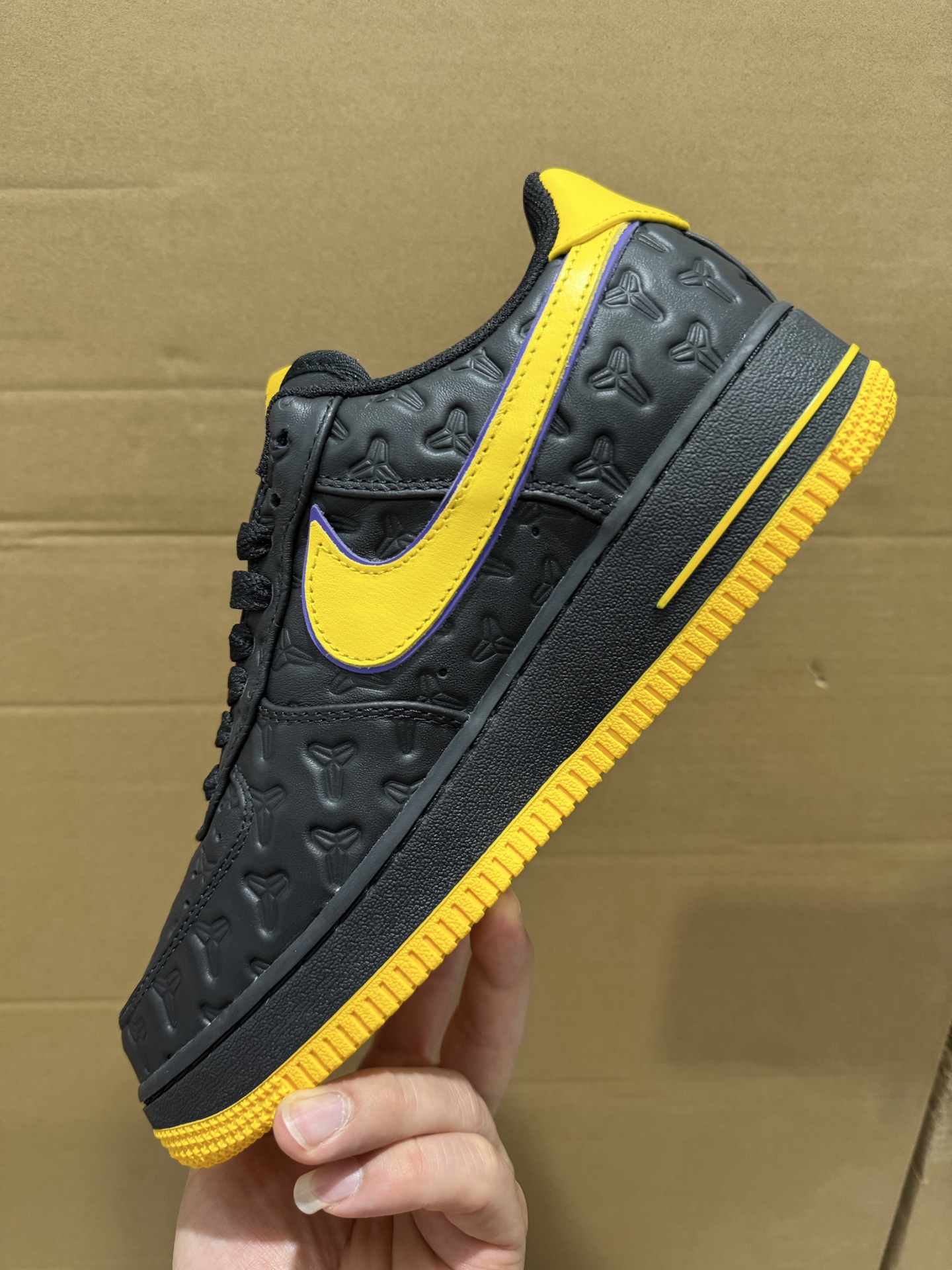 特价 福利‼️ 原装头层Nike Air Force 1 Low “Kobe Bryant” 防黑黄男女
