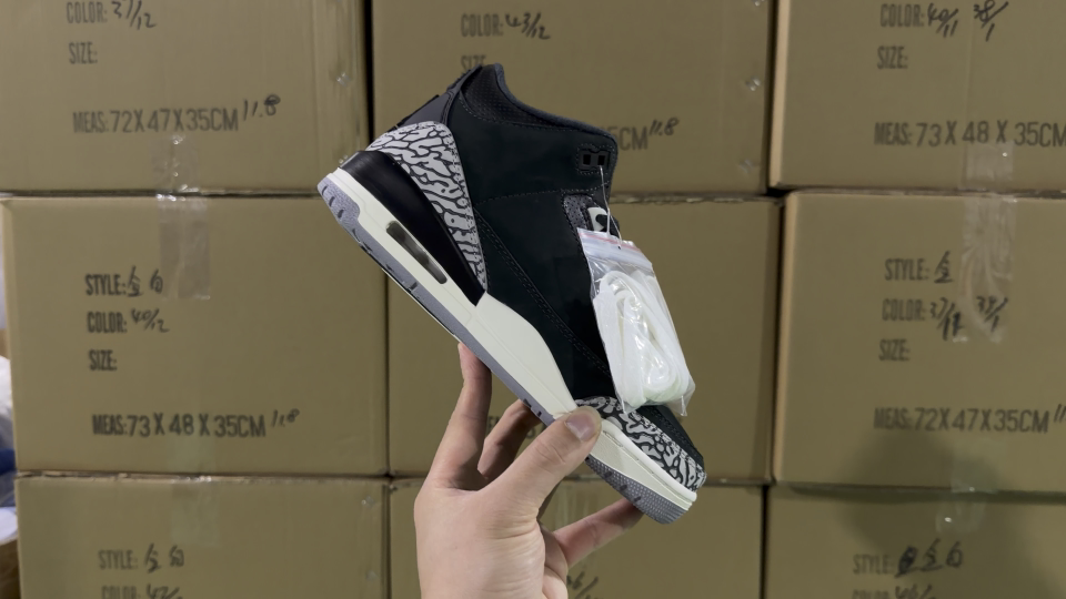 _diW9s975EyTyVLLDjquMWyjf2R1I84ICrDUQuAg