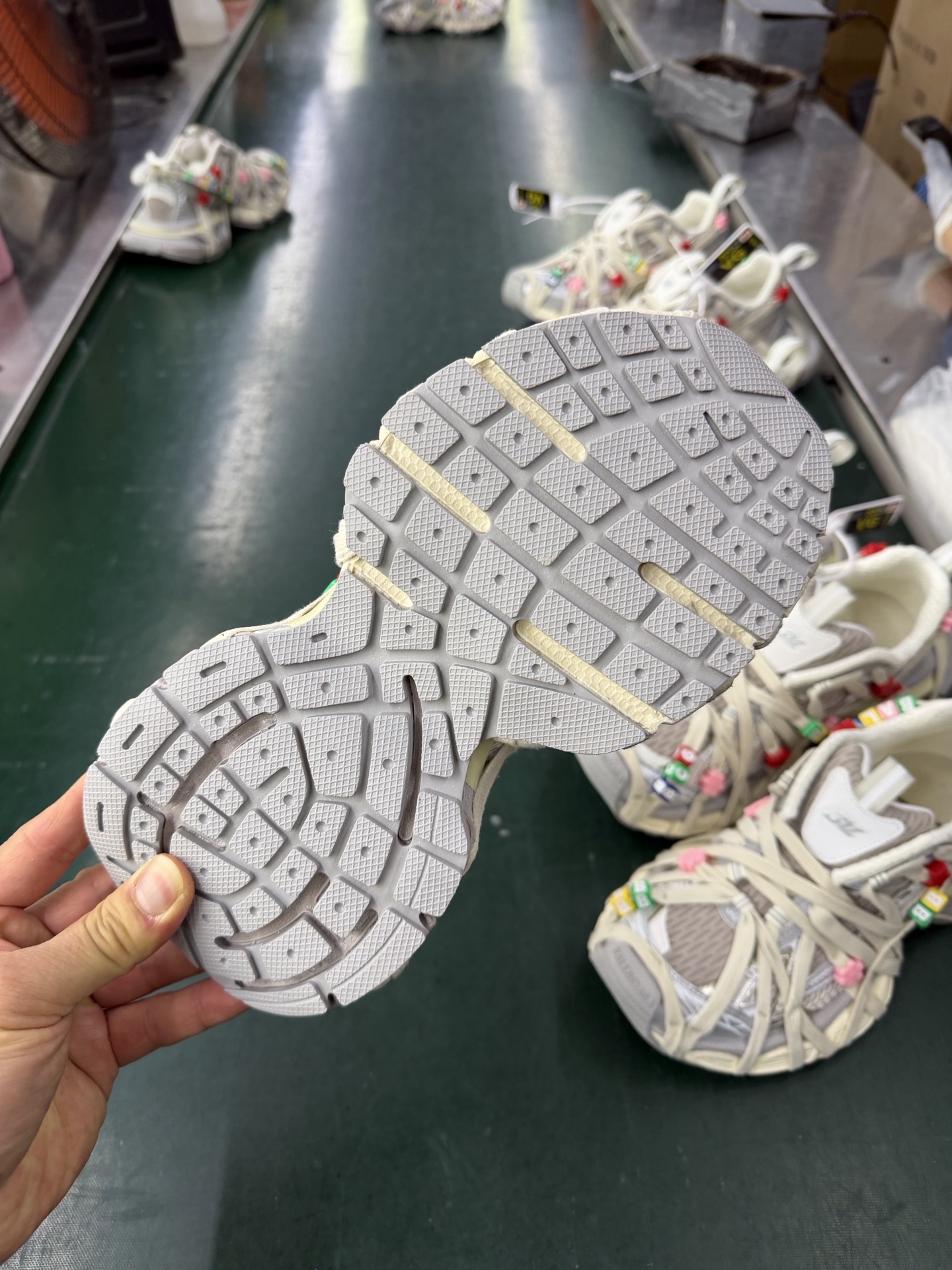 VG版新品巴黎世家 10代3XL 蜘蛛侠绑带3.0-Top High Quatity Cheap Sneakers Fashion Clothing Clothes Bags handbags Shoes of all Brand wholesale With The best Quality And Beautiful Price from China Factory Chinese suppliers wholesaler seller VG版新品巴黎世家 10代3XL 蜘蛛侠绑带3.0