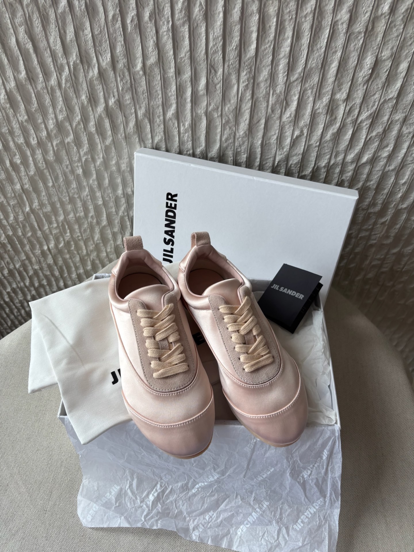 Женские спортивные туфли Jil Sander из атласа
