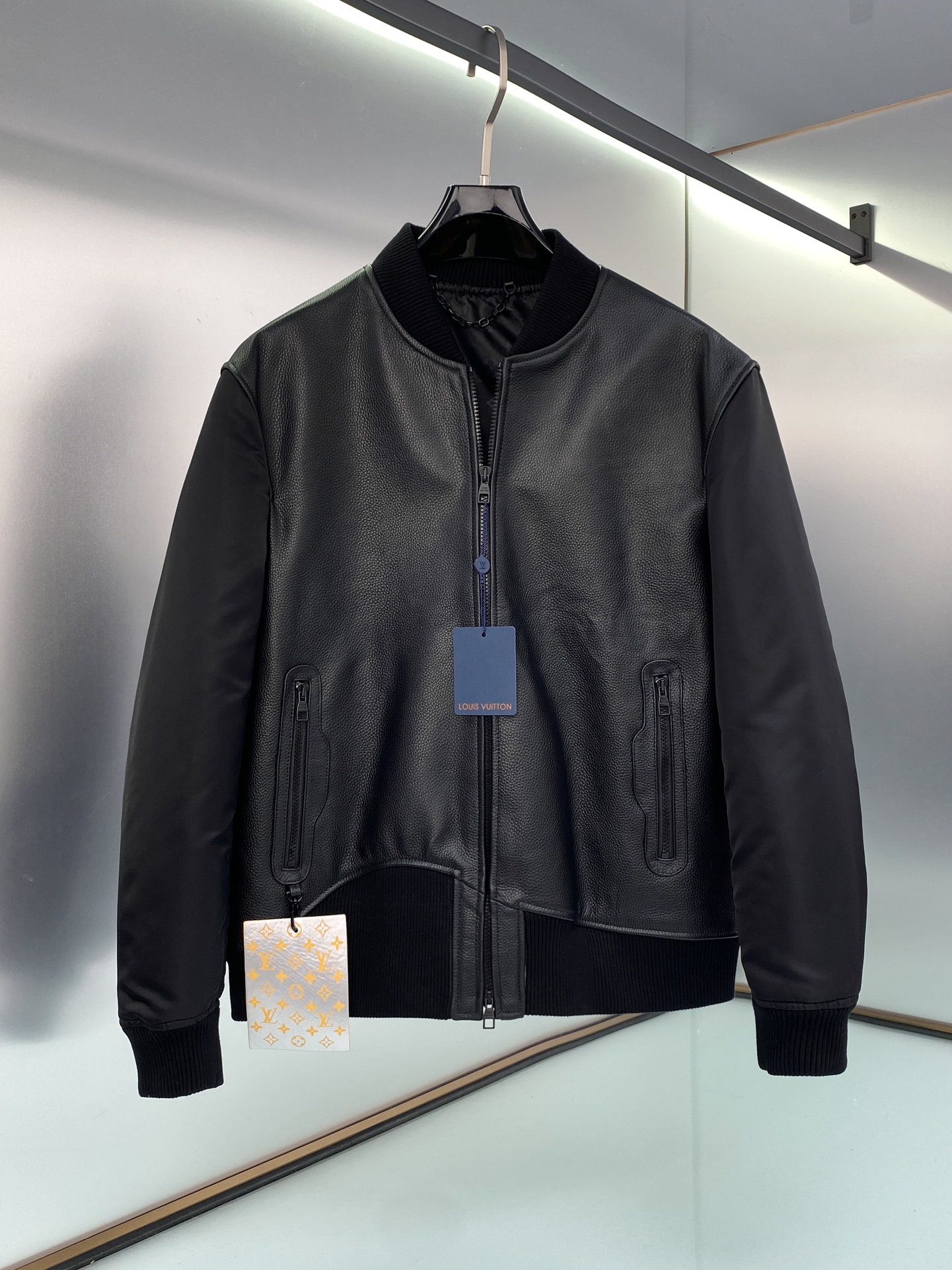 Louis Vuitton Clothing Coats & Jackets Calfskin Cowhide Nylon Fall/Winter Collection