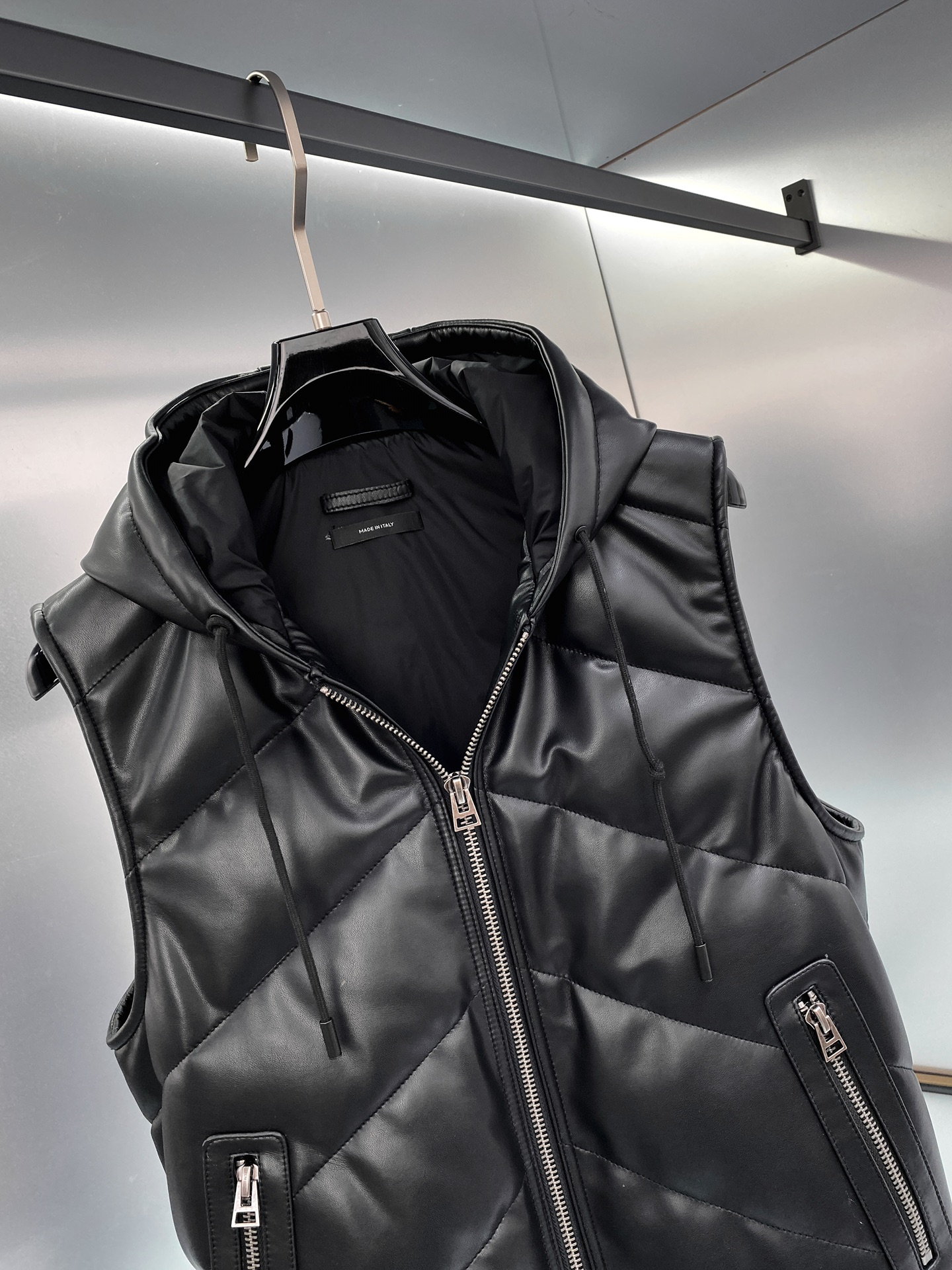 路易威登 Louis Vuitton 高定典藏名品高定成衣时装外套连衣裙衬衫T恤 #C92CE30C 4