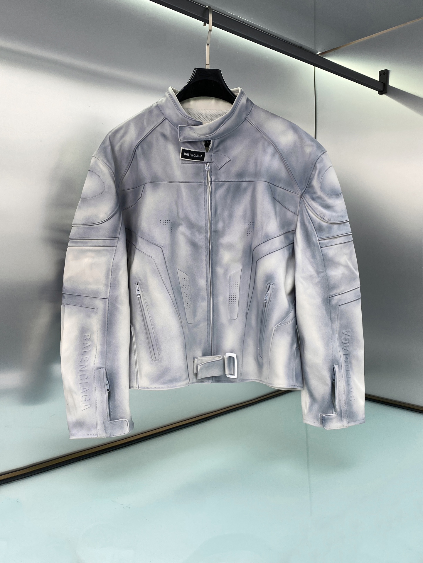 NO:754582,Year-end clearance S-1 Suitable for 120-130 M-1 Suitable for 130-150 L-1 Suitable for 150-170  ,,cowhide,Top Customize119860909年末清仓 S-1 适合120-130 M-1 适合130-150 L-1 适合150-170 XL-1 适合170-200斤 进口牛皮 特价不退换,付款为准 先到先得！,,cowhide,Top Customize1,Men's clothing