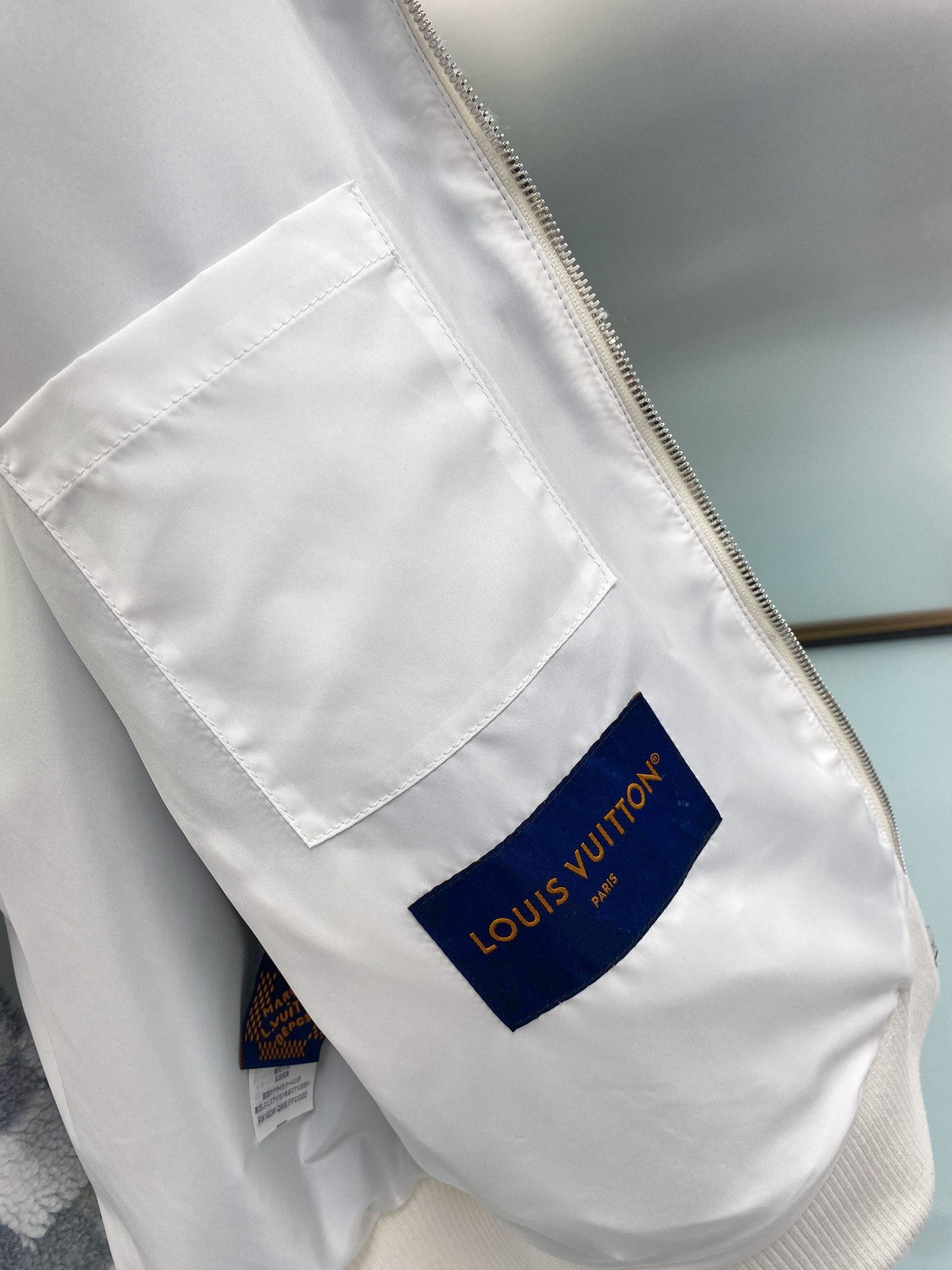 路易威登 Louis Vuitton 高定典藏名品高定成衣时装外套连衣裙衬衫T恤 #38A011E4 9