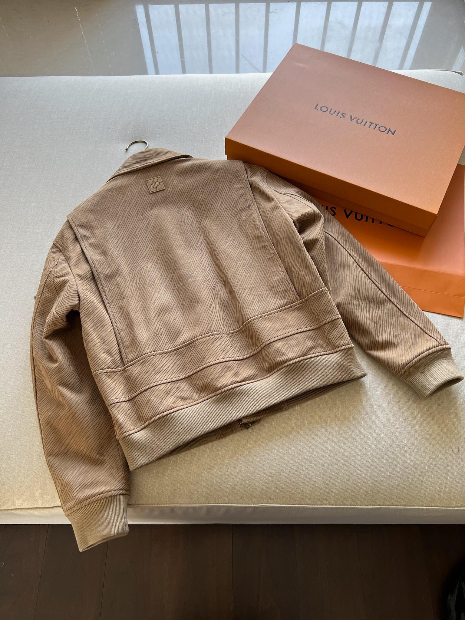 路易威登 Louis Vuitton 高定典藏经典高奢皮具手袋托特包斜挎包女包 #38248365 4