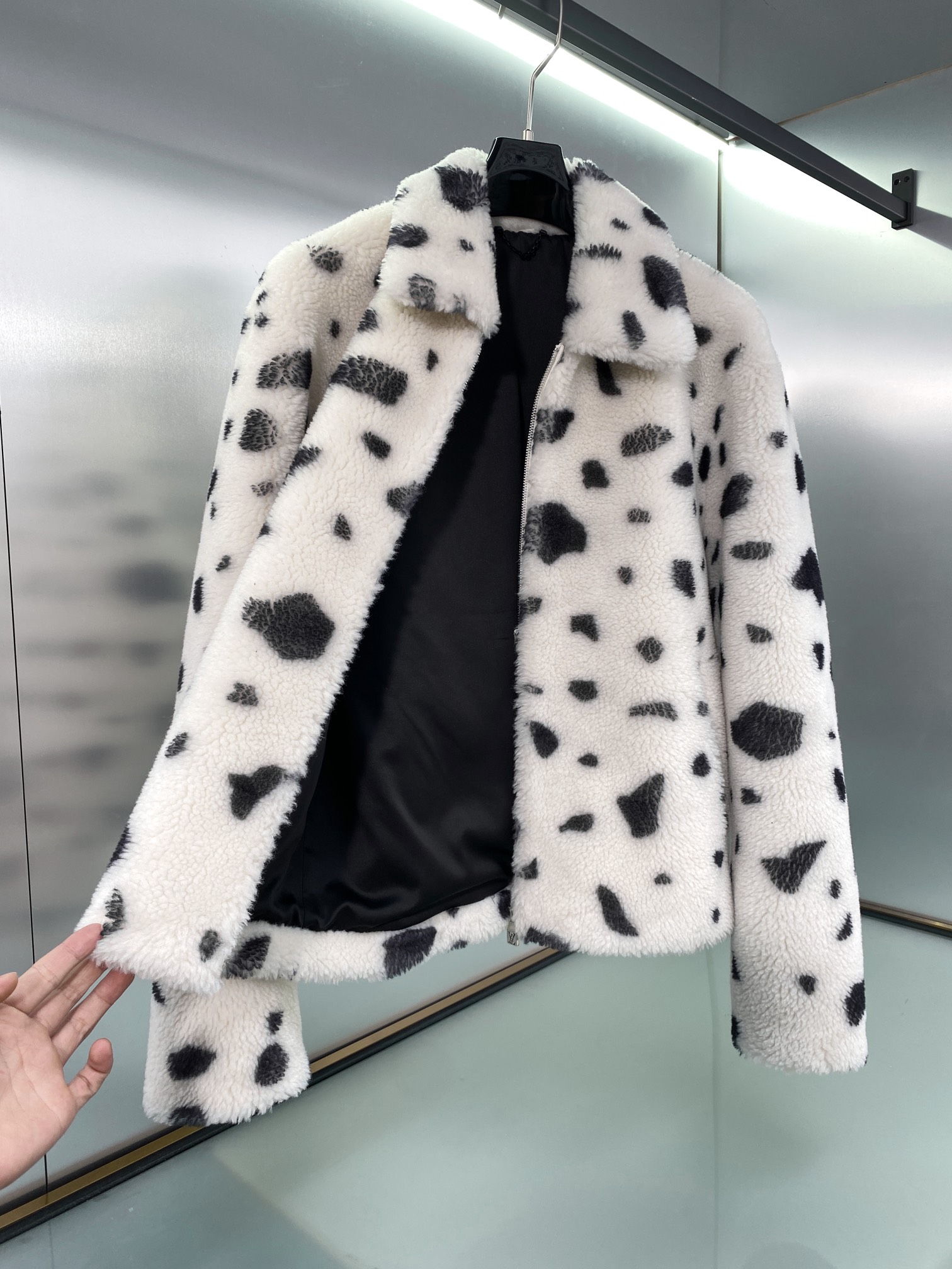 Louis Vuitton Haute Couture Designer Jacket Coat Ready-to-Wear Ref 2