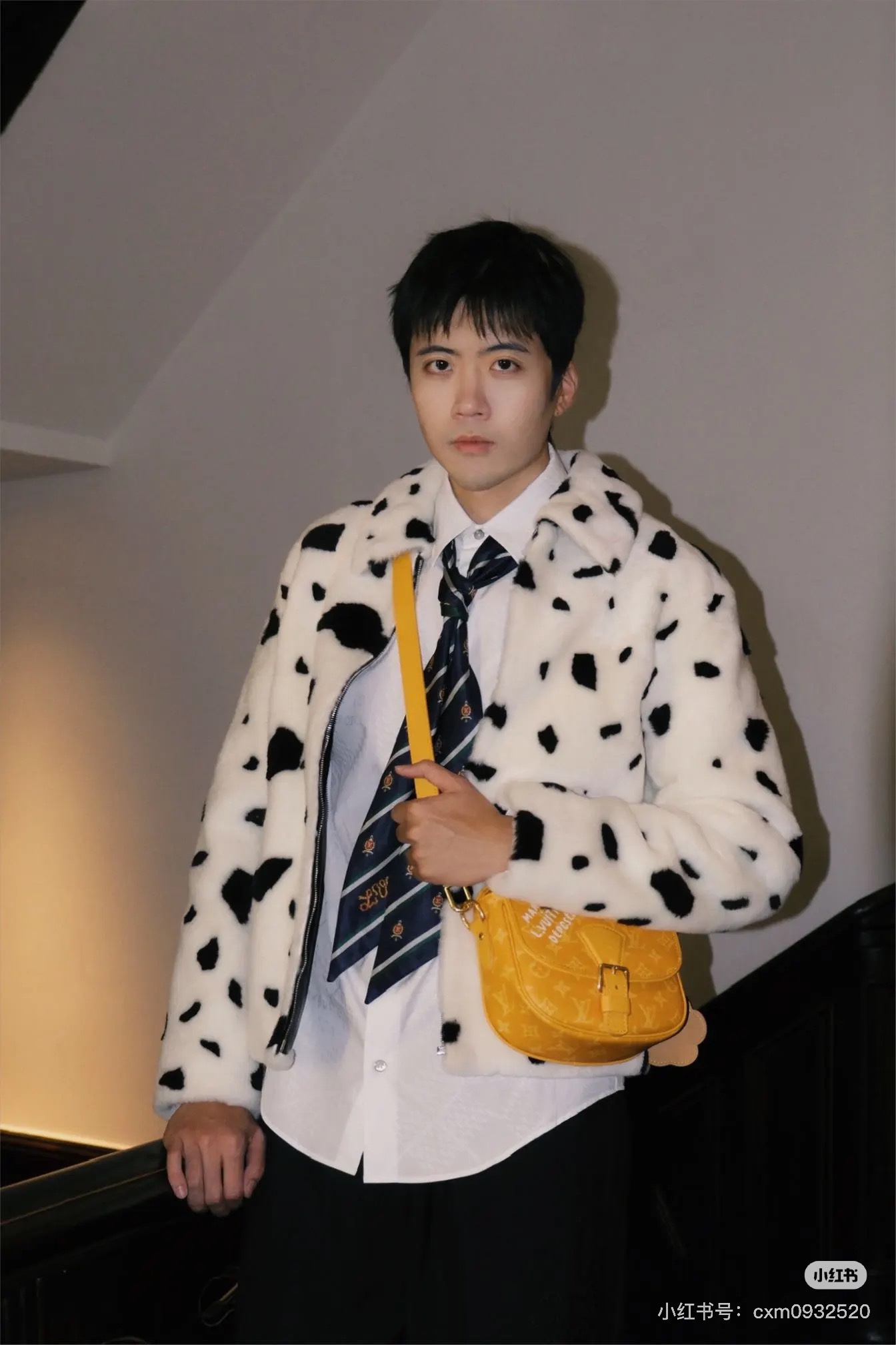 路易威登 Louis Vuitton 高定典藏名品高定成衣时装外套连衣裙衬衫T恤 #D428EBB2 2