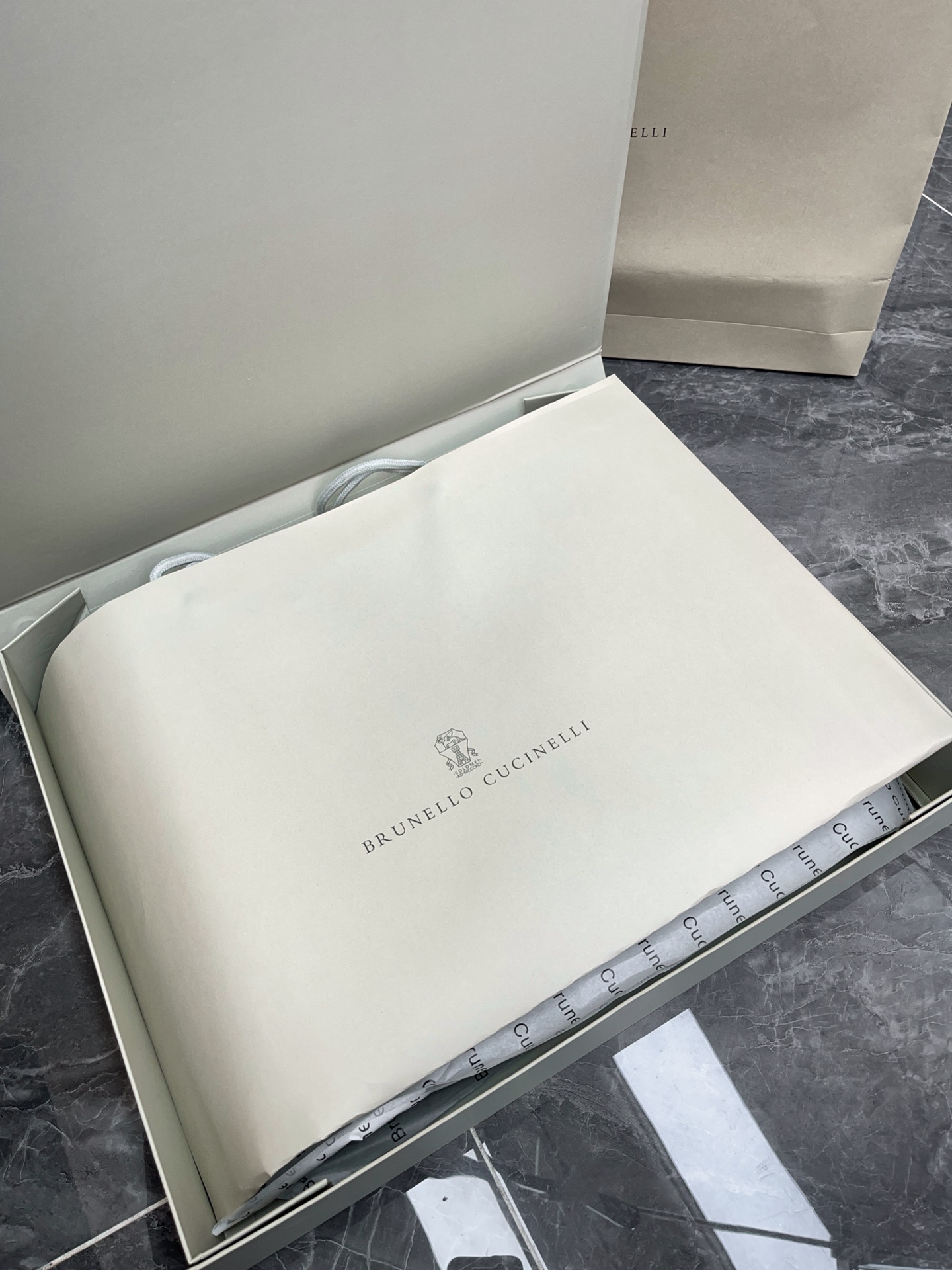 NO:754639,Shipping standards~,,Top Customize119860909发货标准～,,Top Customize1,Men's clothing