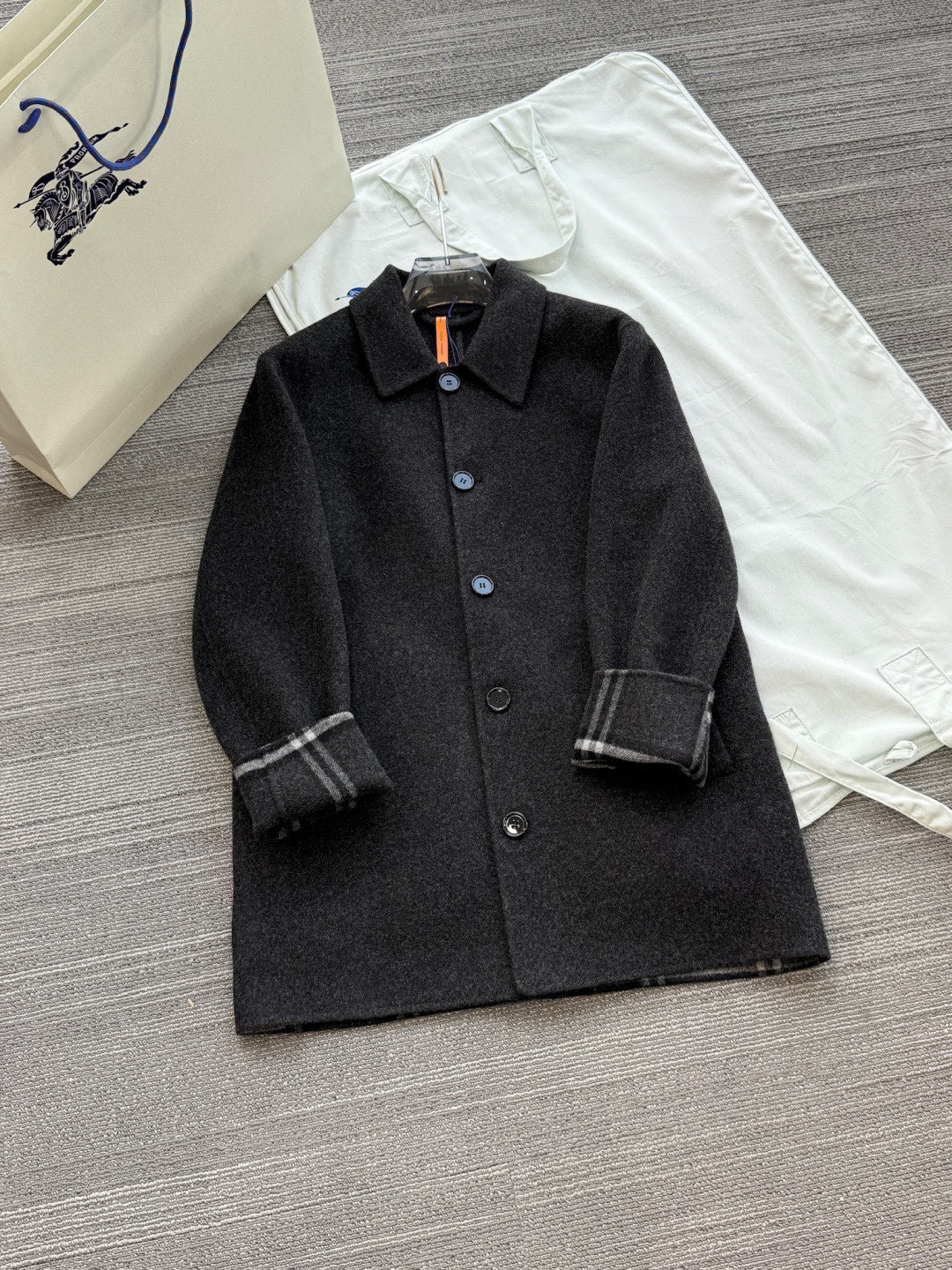 NO:675027,Tile,,Top Customize119860909平铺,,Top Customize1,Men's clothing