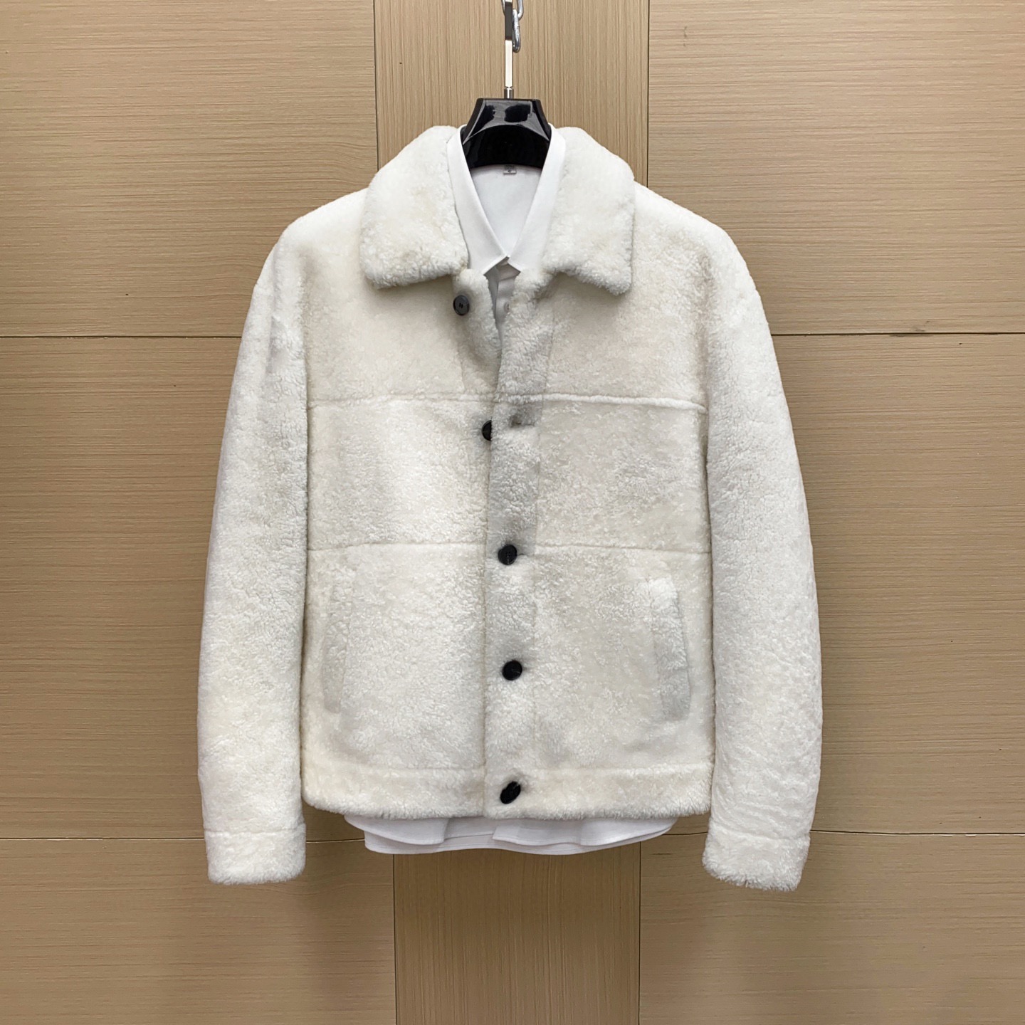 NO:754584,Year-end clearance special. 50 yards suitable for about 130-145 pounds. Imported original ecological sheepskin. Special price is non-refundable. Payment is subject to payment. First come first served!  ,,sheepskin,Top Customize119860909年末清仓特价 50码适合130-145斤左右 进口原生态羊皮毛一体 特价不退换,付款为准,先到先得！,,sheepskin,Top Customize1,Men's clothing