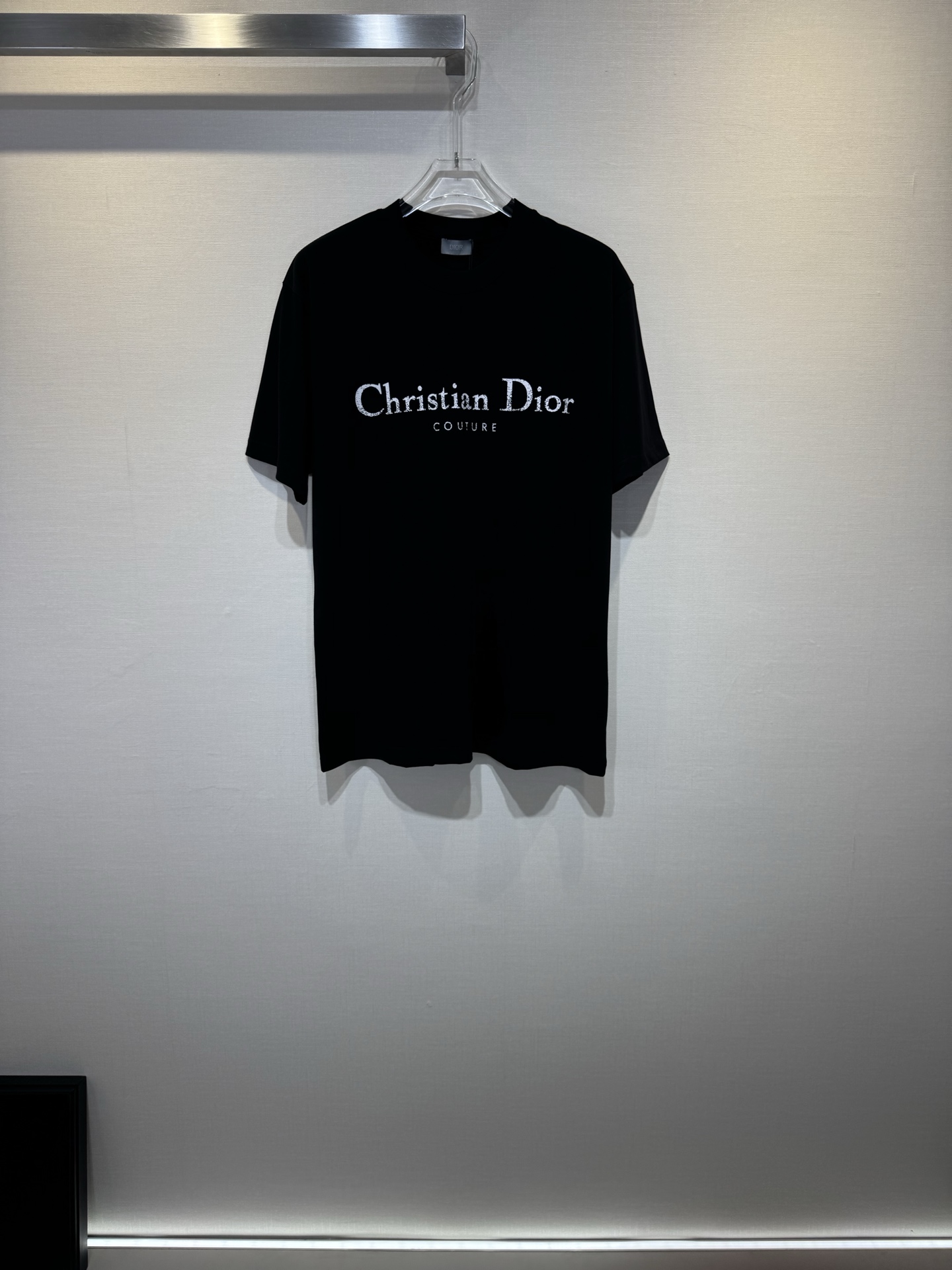Camiseta DIOR 26SS con letras degradadas incompletas. En cuanto a la tela, está hecha de algodón de fibra larga de Xinj…