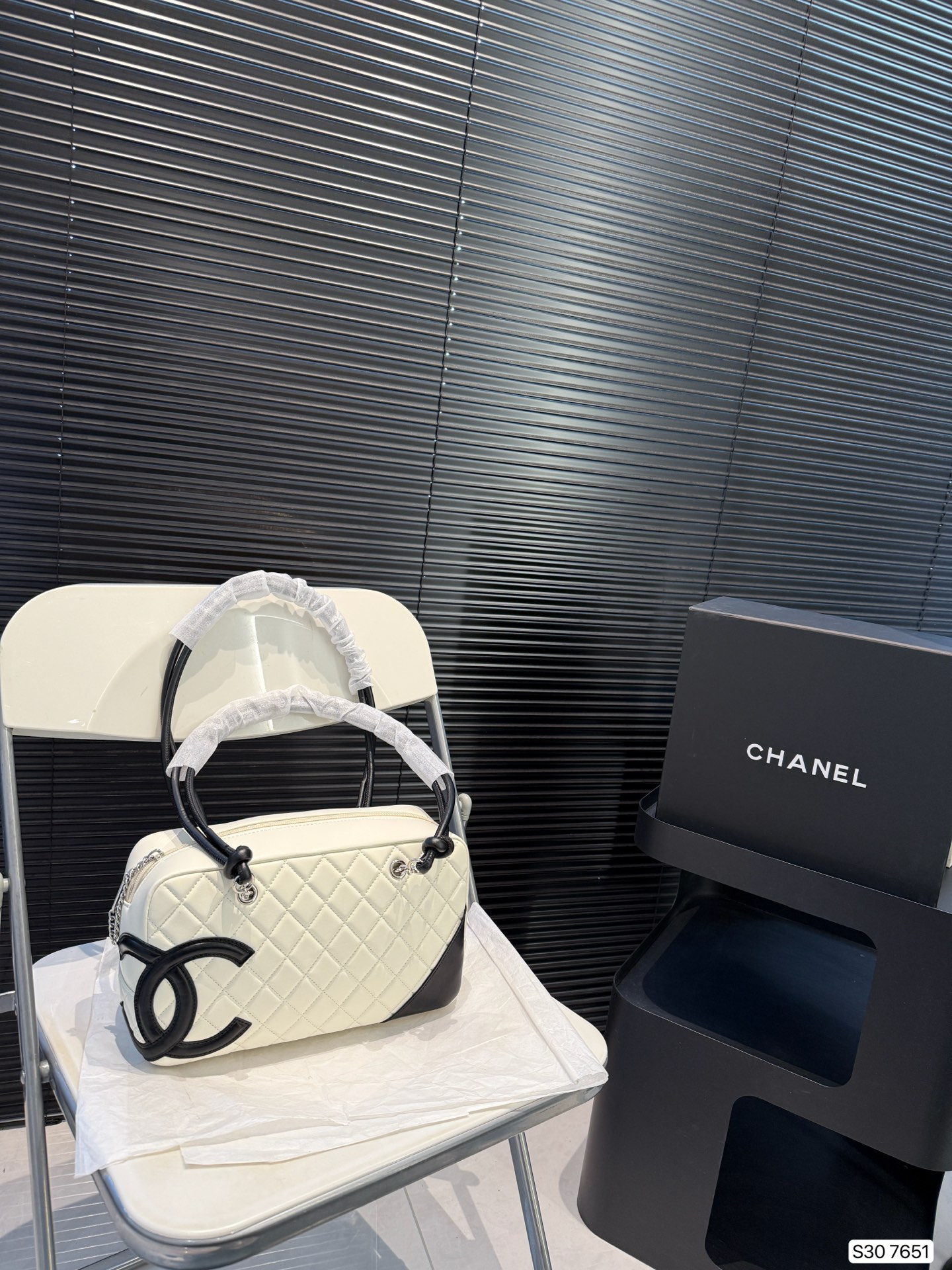 Casella pieghevole corrispondente P200 Chanel Kangpeng’s Ascling Pack può facilmente controllare la capacità -chiara e la capacità di consistenza e molto bene: 28 1651