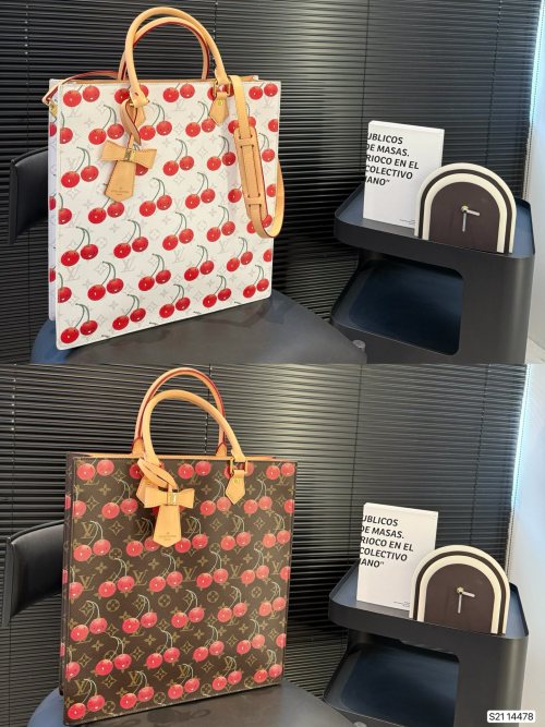 Louis Vuitton Monogram Cherry Tote Bag, Large Capacity, Retro Style 1 Louis Vuitton Monogram Cherry Tote Bag, Large Capacity, Retro Style