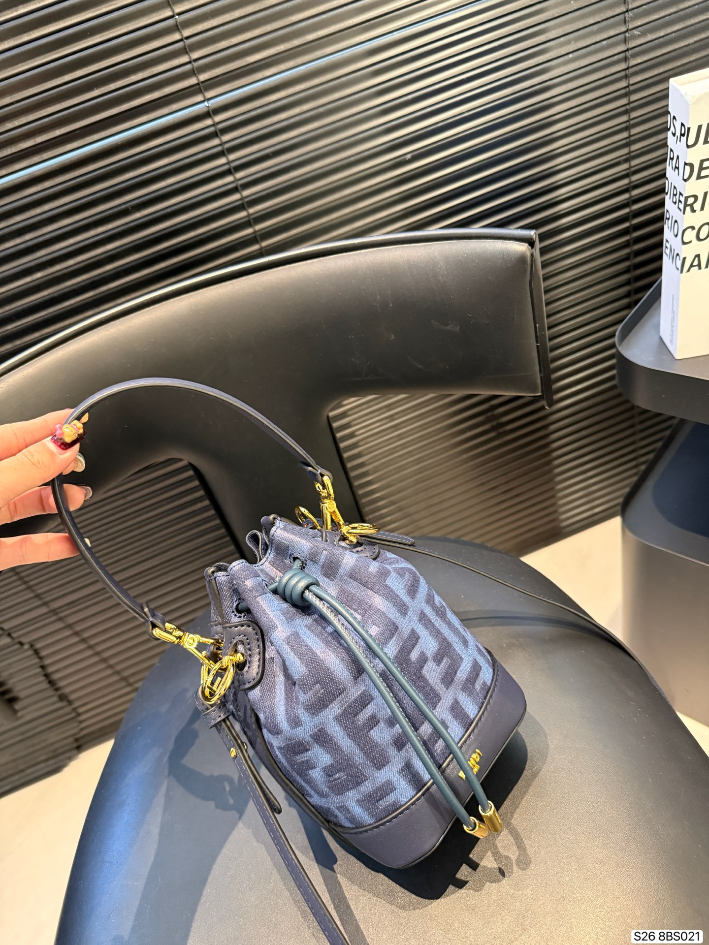 _dvS9sFJNLHEX0c9OFnlcYhWs5Wxv8SOiEvk8rxA