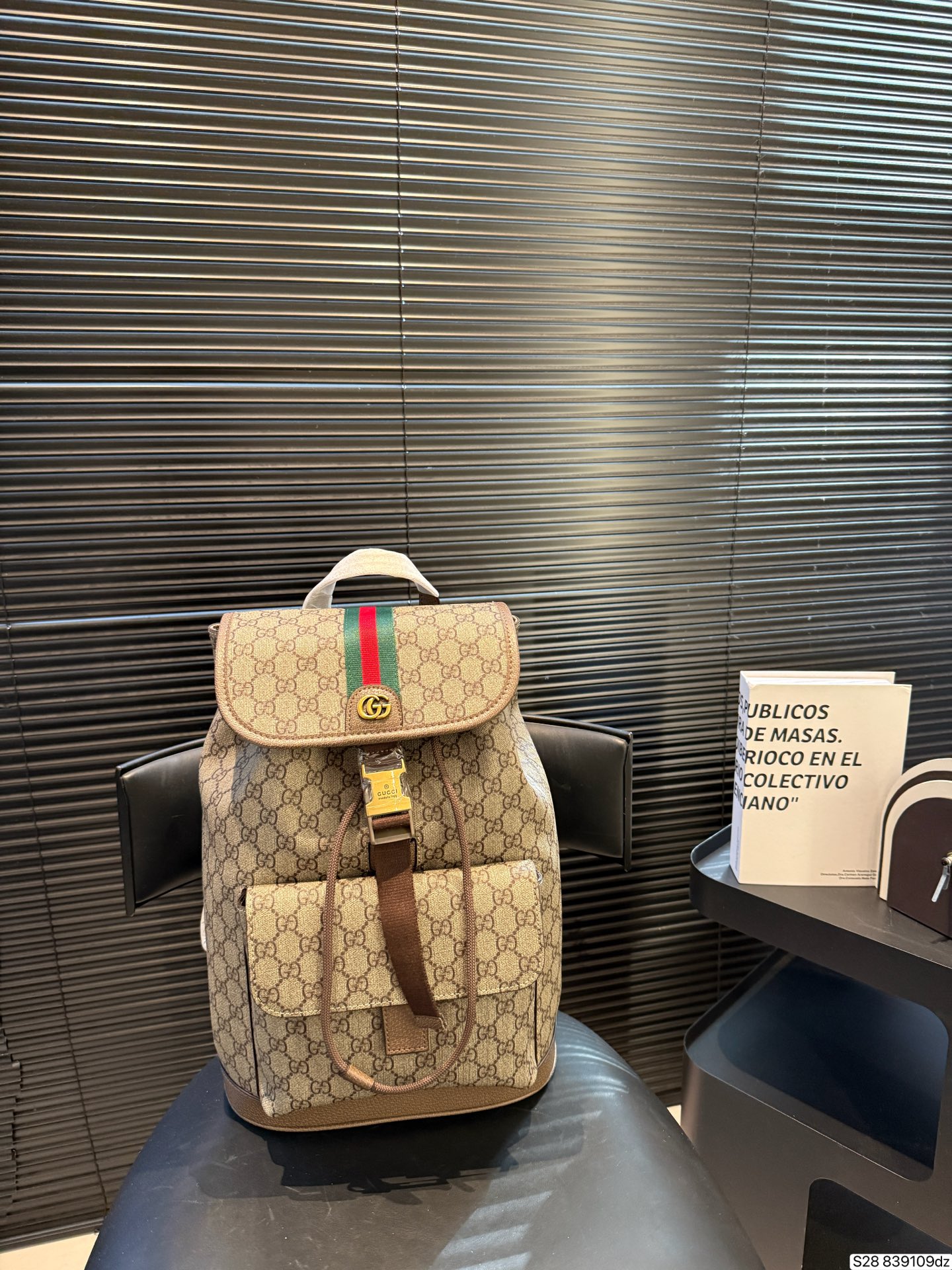 _dyB9sZw2jxPitHNjbF2HaNL4bCx4-v_XpR8oWZA