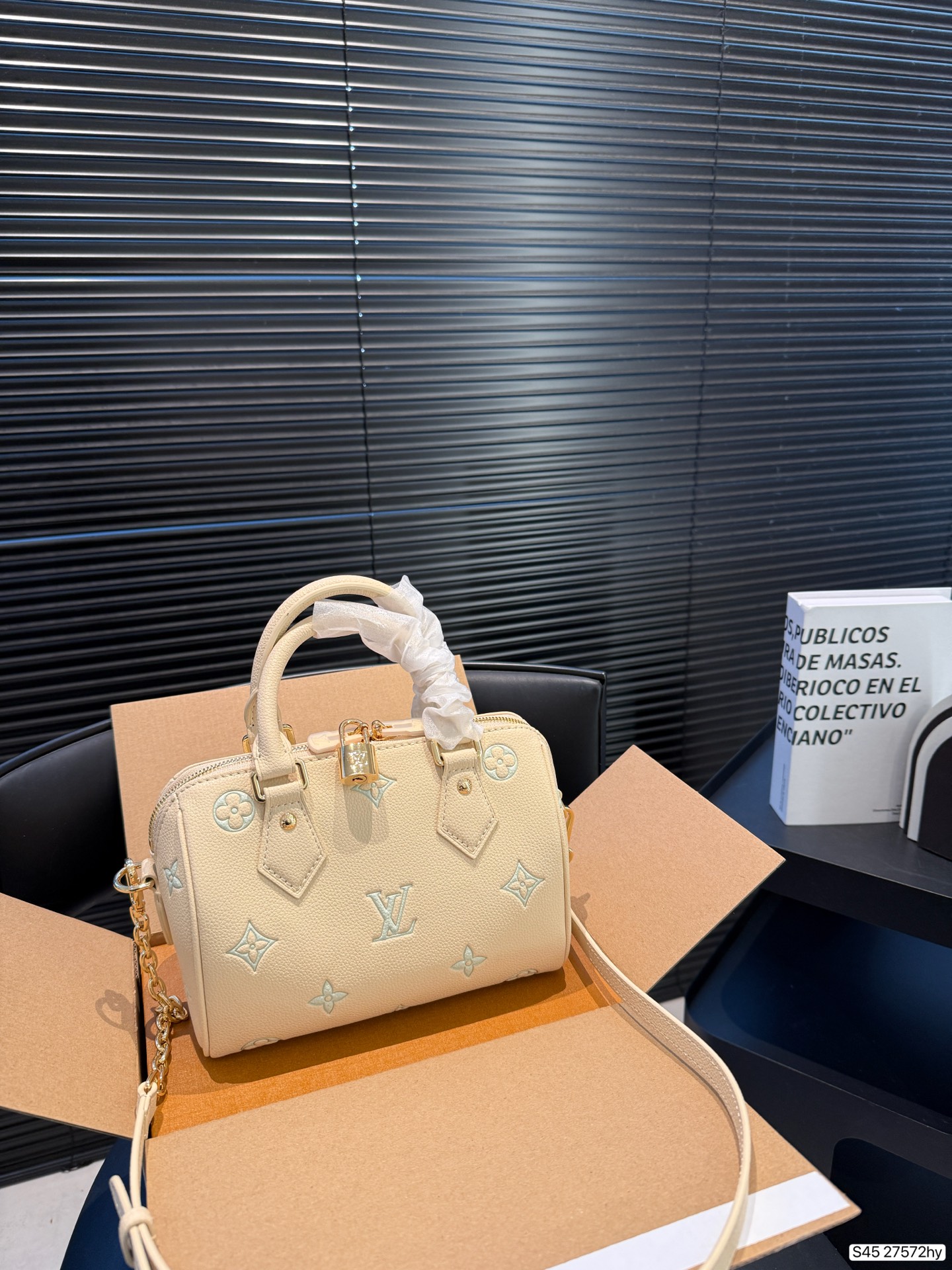 _dzF9slxLm-PULbnyZrUkIIaYMLQ-Sl07xwsn34g