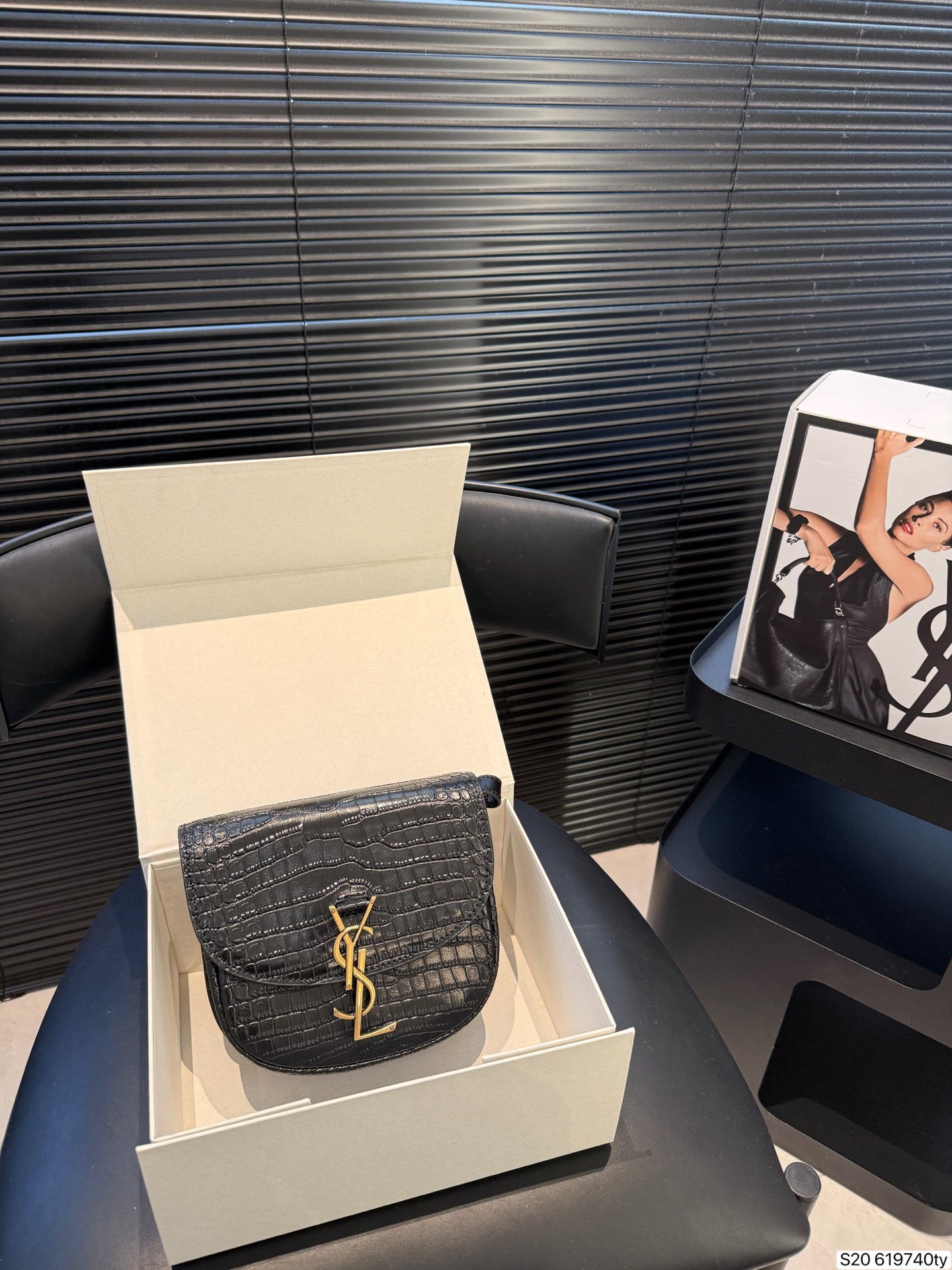 _dlh9sPw9HG0lE6h3UnpSSQvbxQLfWQoUBSFyNkA