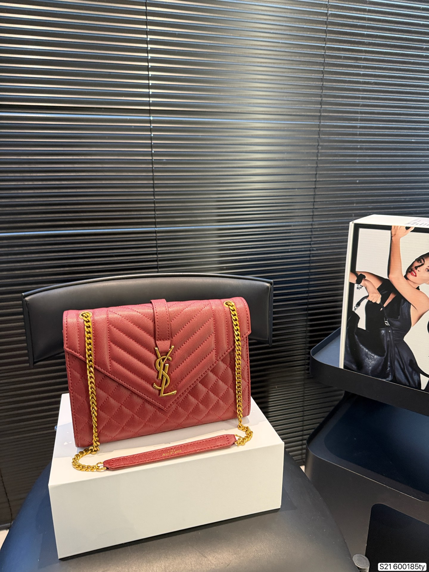 _dv09scBtT88gkj8XM0_louqEC6DtjiozLRzDe9Q