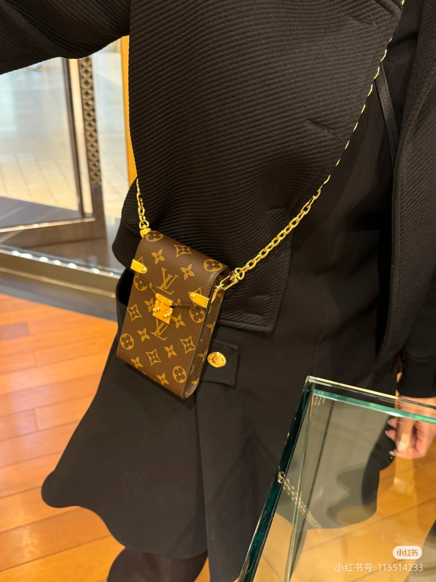Louis Vuitton  手机包手机包,lv,包 9
