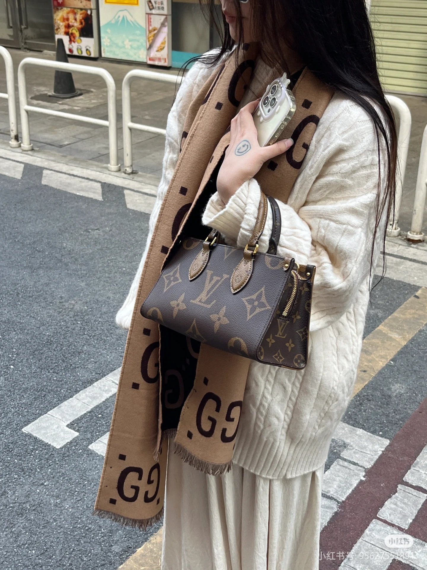 路易威登 ONTHEGO 手袋lv,包 3