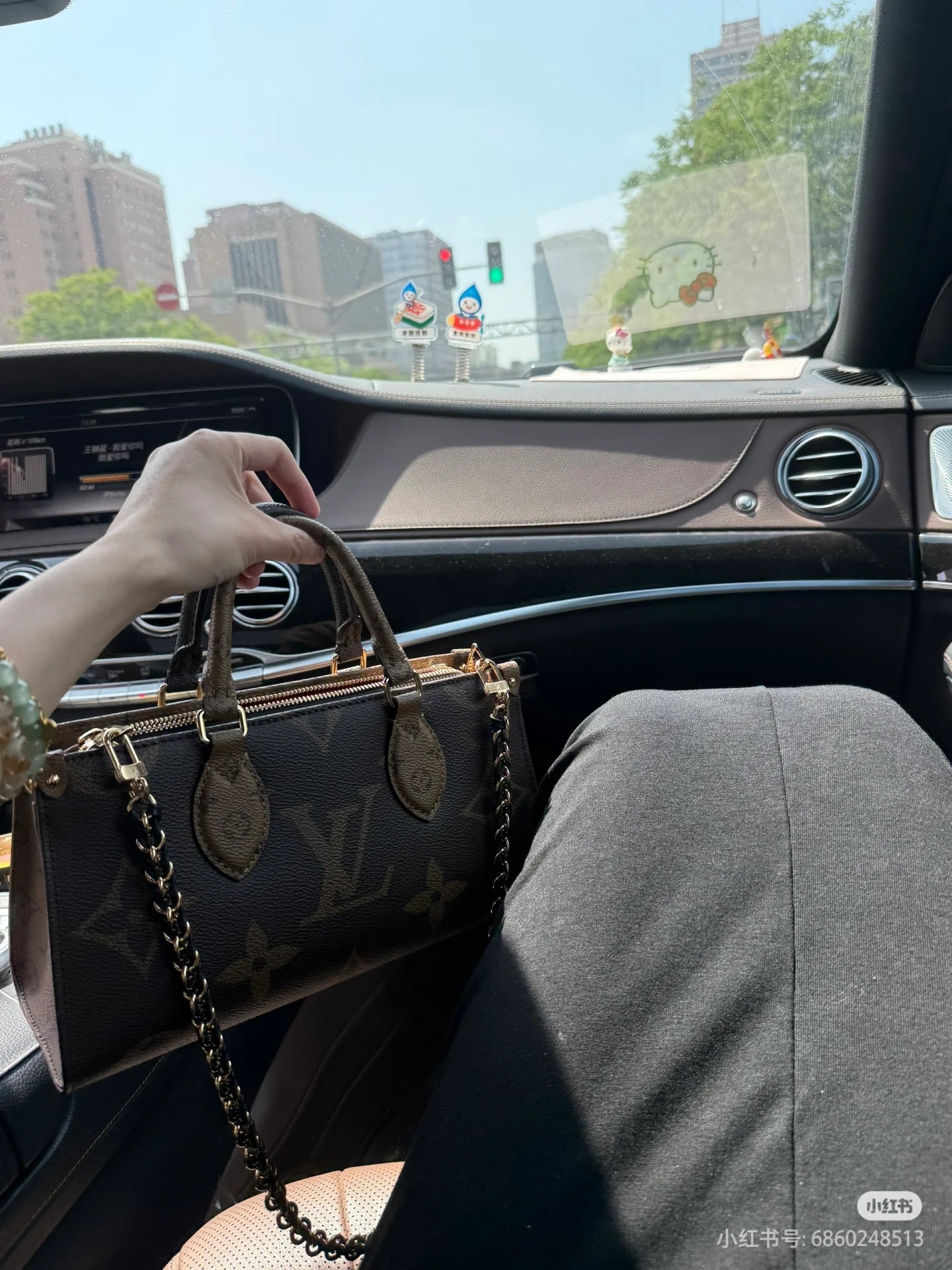 路易威登 ONTHEGO 手袋lv,包 7