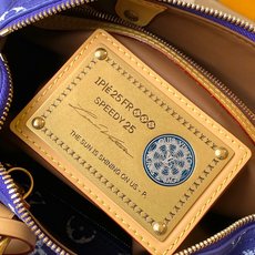 【特级MB163c芯片版原厂皮】 本款 Speedy Bandouliere 25 手袋 型号:M11562风信紫色 【特级MB163c芯片版原厂皮】 本款 Speedy Bandouliere 25 手袋 型号:M11562风信紫色