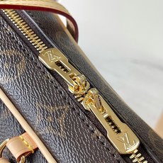 【特级MB163c芯片版原厂皮】 本款 Hang On 手袋 型号:M47031 材料:A级全钢五金,进口原厂面料 包装 【特级MB163c芯片版原厂皮】 本款 Hang On 手袋 型号:M47031 材料:A级全钢五金,进口原厂面料 包装