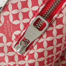 【特级MB163c芯片版原厂皮】 本款 Shopper Tote 中号手袋 型号:M40797 材料:A级全钢五金,进口 【特级MB163c芯片版原厂皮】 本款 Shopper Tote 中号手袋 型号:M40797 材料:A级全钢五金,进口