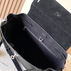 【特级MB163c芯片版原厂皮】 本款 Steamer 30手袋 型号:M27061 材料:A级全钢五金,进口原厂牛皮 【特级MB163c芯片版原厂皮】 本款 Steamer 30手袋 型号:M27061 材料:A级全钢五金,进口原厂牛皮