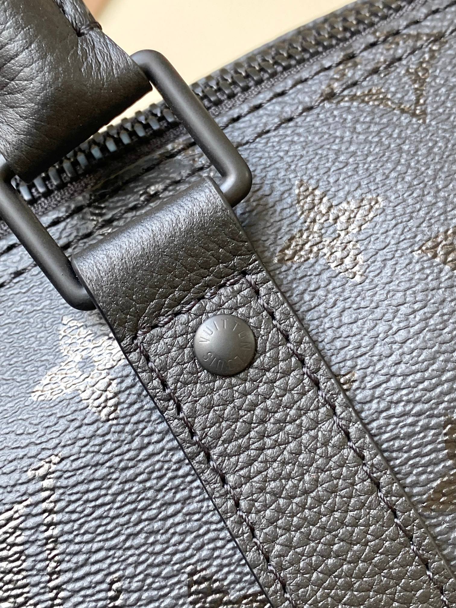【特级MB163c芯片版原厂皮】 本款 Keepall Bandouliere25 手袋 型号：M28369 材料：A级