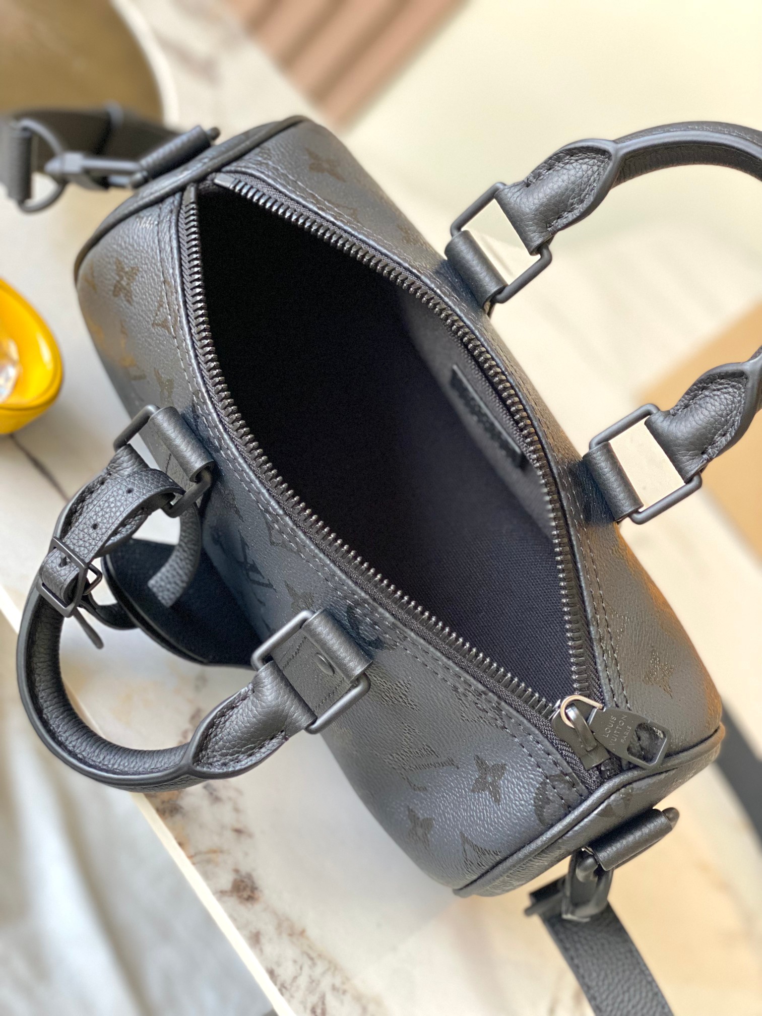 【特级MB163c芯片版原厂皮】 本款 Keepall Bandouliere25 手袋 型号：M28369 材料：A级