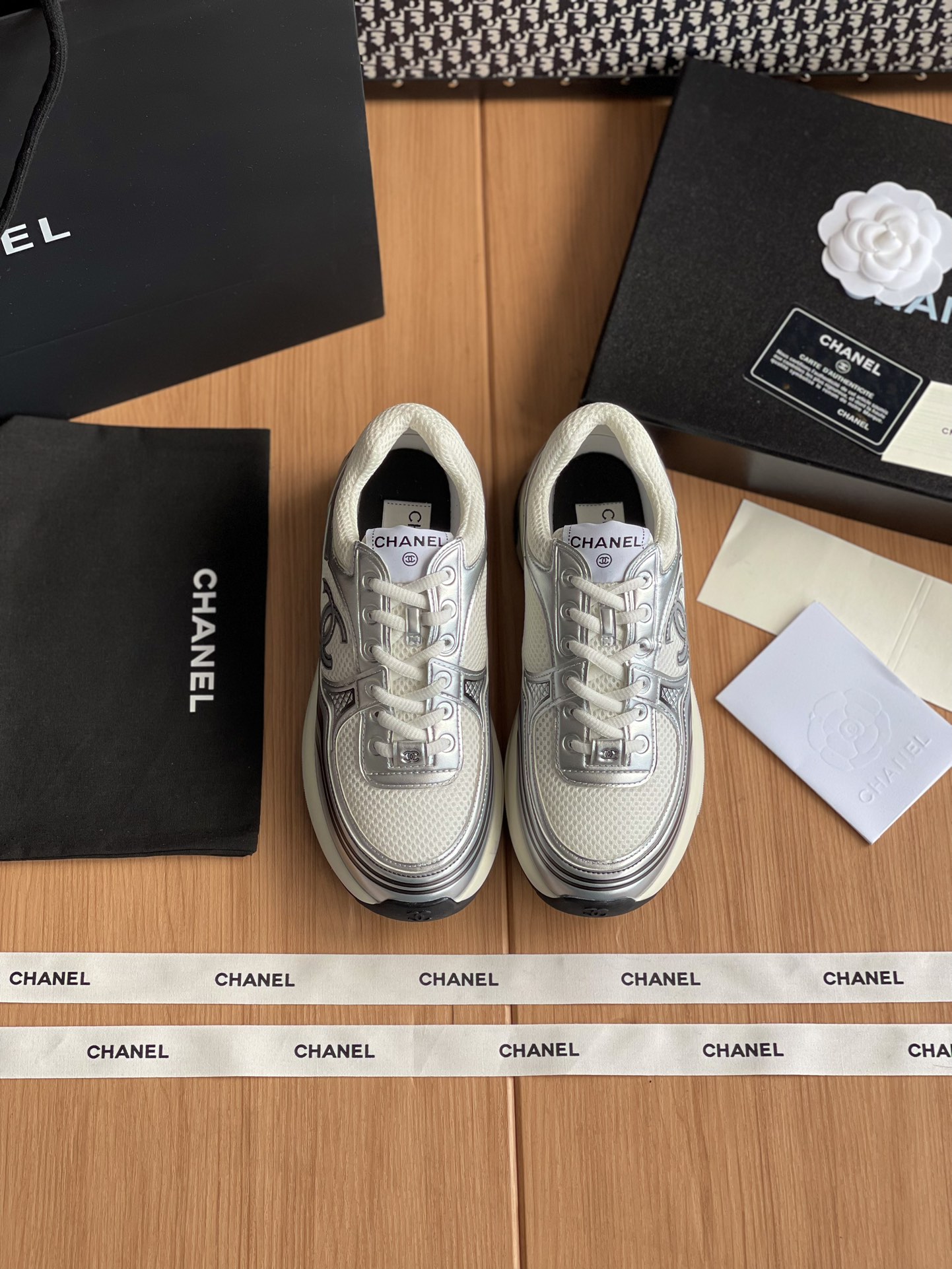 NO:174023,CHANEL Chanel's whole pair of shoes is purchased and developed by Zp, all customized materials, exclusive mold opening sole, all details are shipped together, and even the packaging is the same as the genuine one. Size: 35-40, casual shoes/sports shoes, chanel, chanel, sneakers19860909CHANEL香奈儿整双鞋子采购Zp开发打造,全部定制材料,独家开模大底,细节全部对版出货,连包装也做到跟正品一样.码数:35-40,休闲鞋/运动鞋,chanel,chanel,sneakers,Women's Shoes