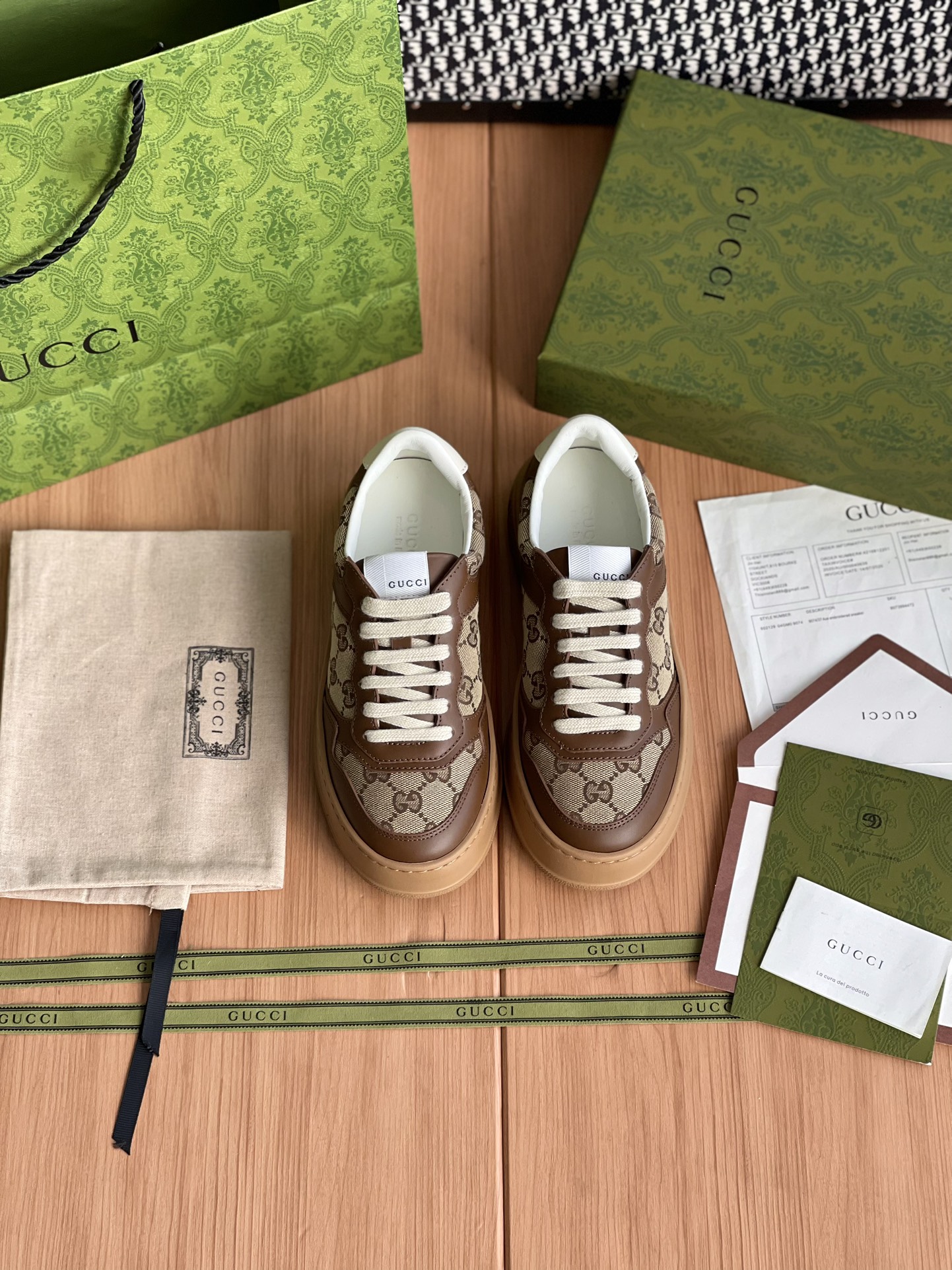 NO:174056,Gucci cookie shoes are purchased and developed and created by Zp, all customized materials, exclusive mold opening sole, all details are shipped together, and even the packaging is the same as the genuine one. Size: Women 35-40 Men 39-44, casual shoes/sports shoes, gucci, sneakers19860909Gucci 饼干鞋整双鞋子采购Zp开发打造,全部定制材料,独家开模大底,细节全部对版出货,连包装也做到跟正品一样.码数:女35-40 男39-44,休闲鞋/运动鞋,gucci,sneakers,Women's Shoes