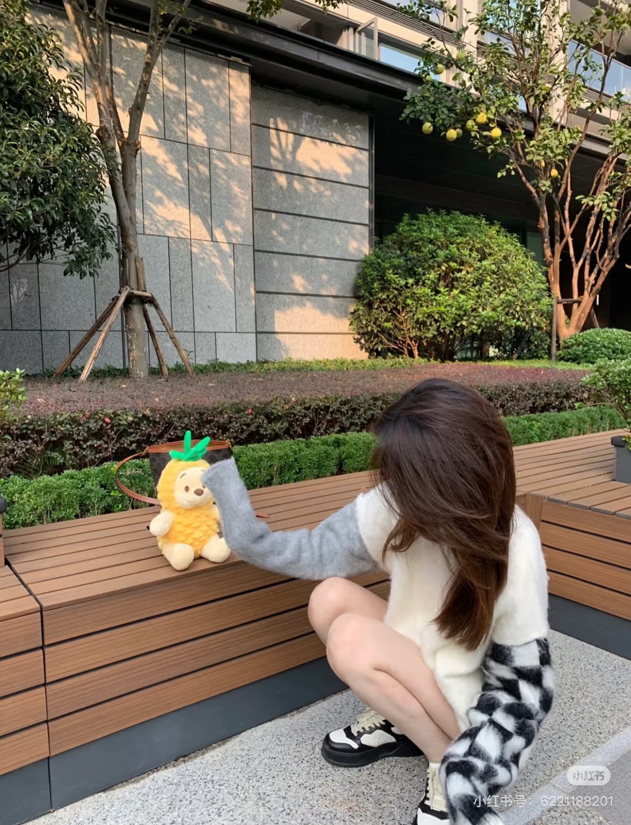 NO:174055,Model foot pictures, casual shoes/sports shoes, sneakers19860909模特上脚图,休闲鞋/运动鞋,sneakers,Women's Shoes