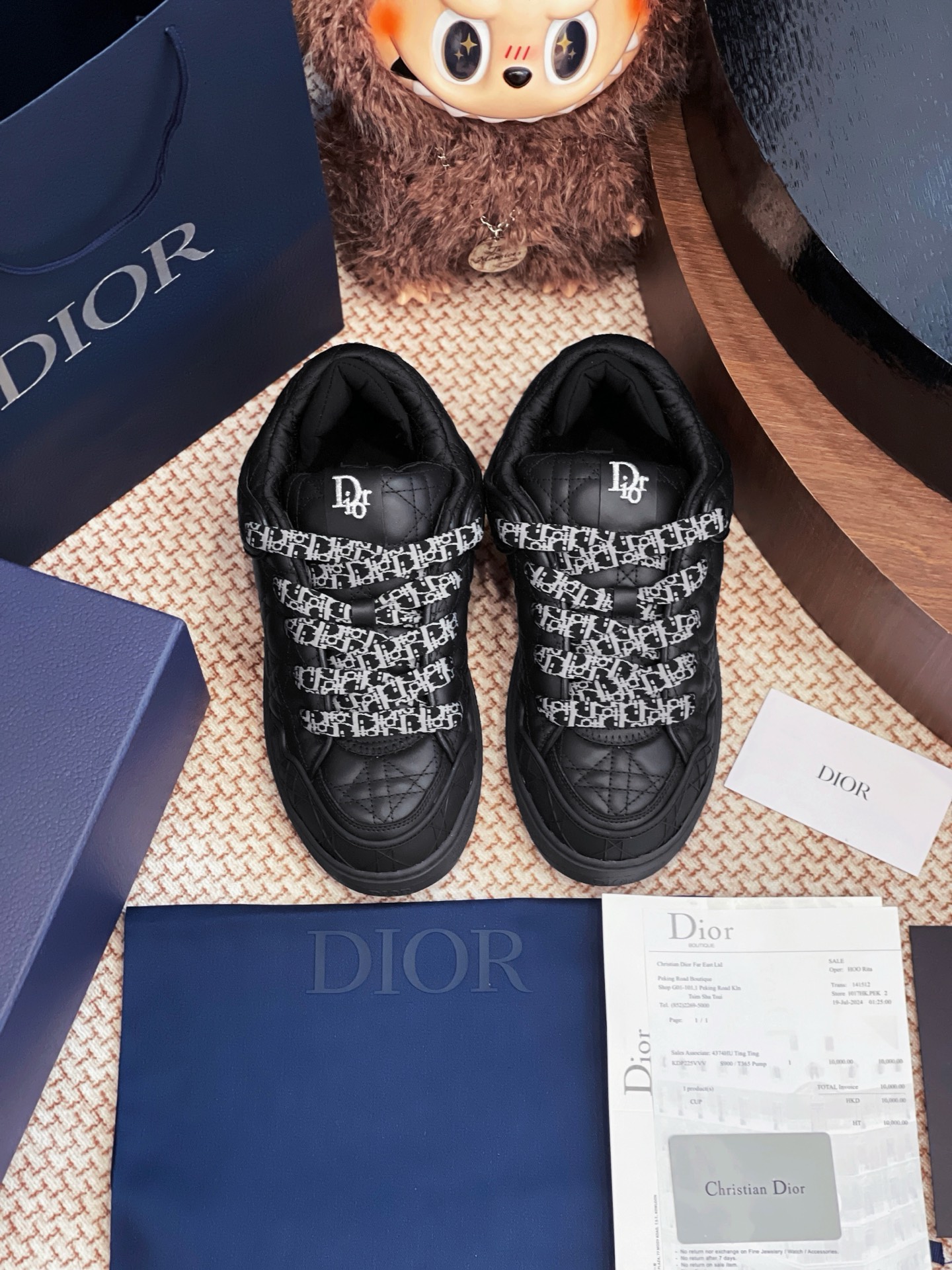 NO:260324,Dior B9S bread shoes are purchased and developed and developed by Zp, all customized materials, exclusive mold opening sole, all details are shipped together, and even the packaging is the same as the genuine one. Size: 39-45, casual shoes/sports shoes, dior, sneakers19860909Dior B9S 面包鞋整双鞋子采购Zp开发打造,全部定制材料,独家开模大底,细节全部对版出货,连包装也做到跟正品一样.码数:39-45,休闲鞋/运动鞋,dior,sneakers,Women's Shoes