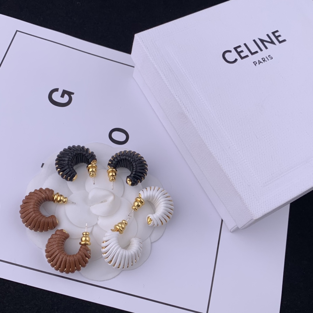 셀린느 귀걸이 69550 Celine Earrings