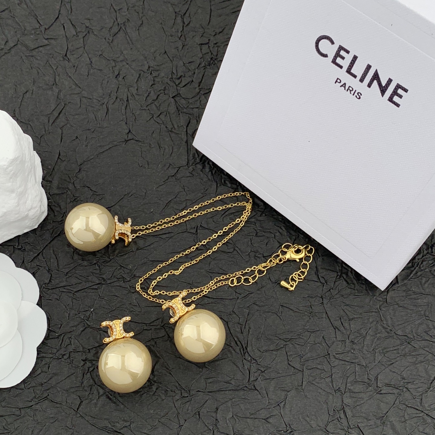 셀린느 귀걸이 69320 Celine Earrings