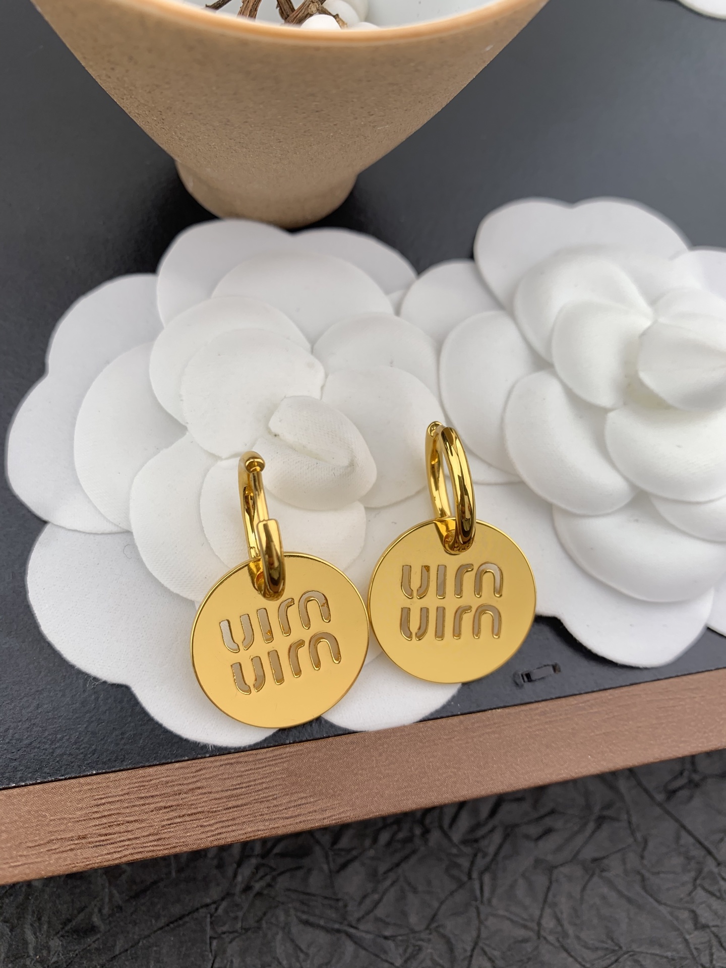미우미우 귀걸이 60995 Miu Miu Earrings
