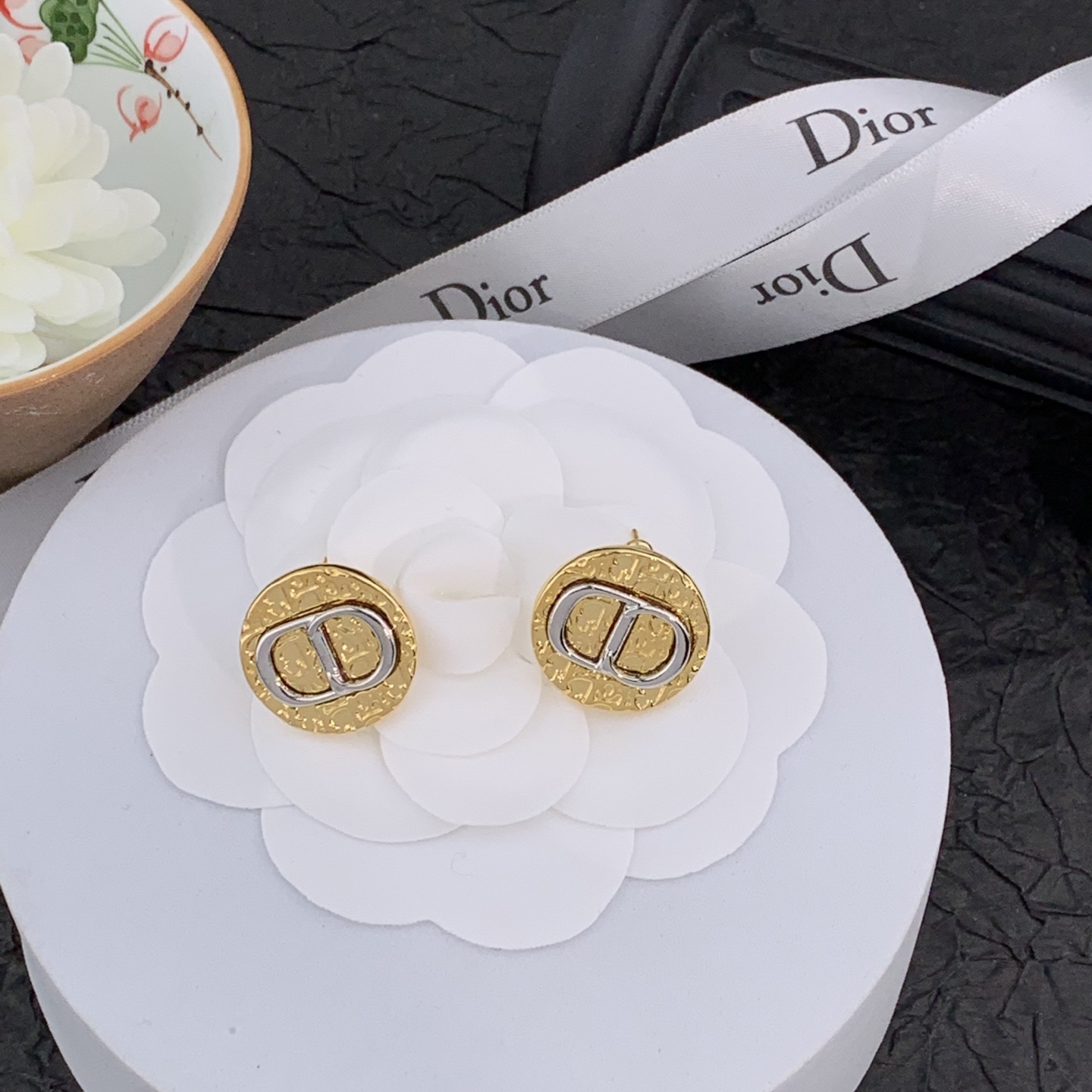 디올 귀걸이 133773 Dior Earrings 썸네일 이미지