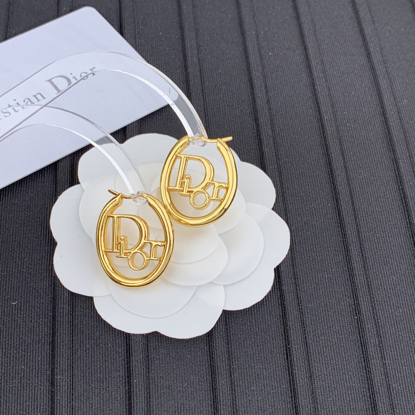 디올 귀걸이 134955 Dior Earrings 썸네일 이미지