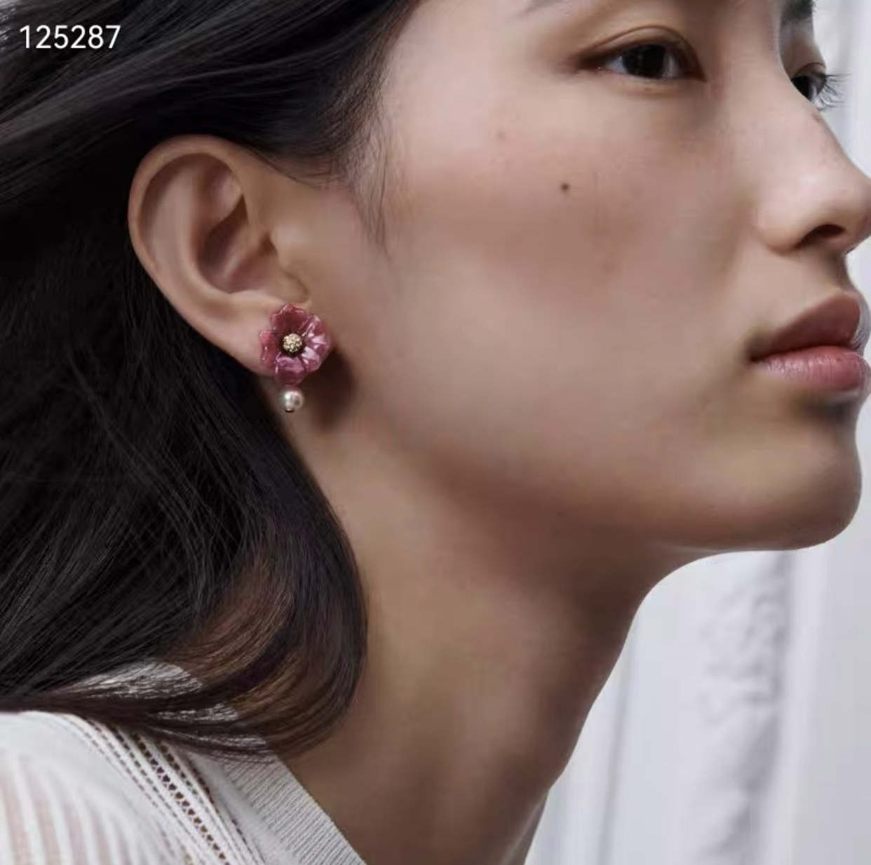 디올 귀걸이 133547 Dior Earrings 썸네일 이미지