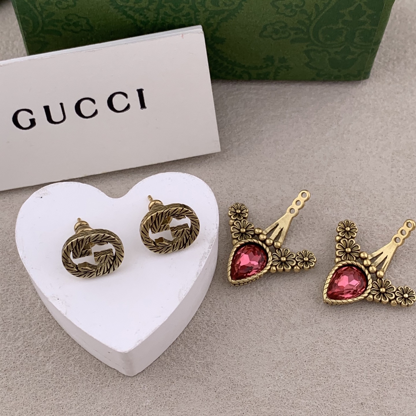 구찌 귀걸이 133327 Gucci Earrings 썸네일 이미지