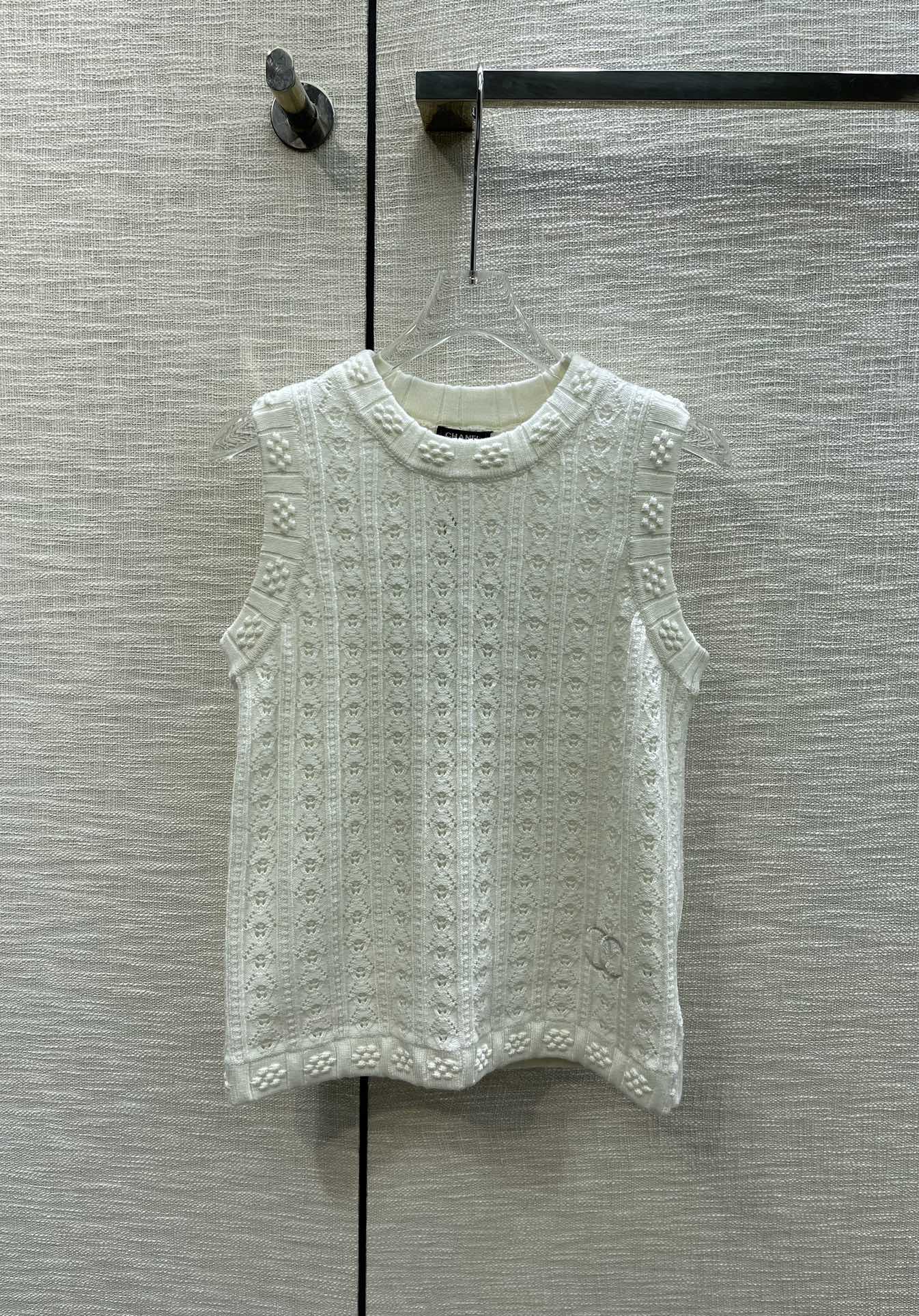 Chanel Shop
 Clothing Tank Tops&Camis White Embroidery Knitting Spring Collection
