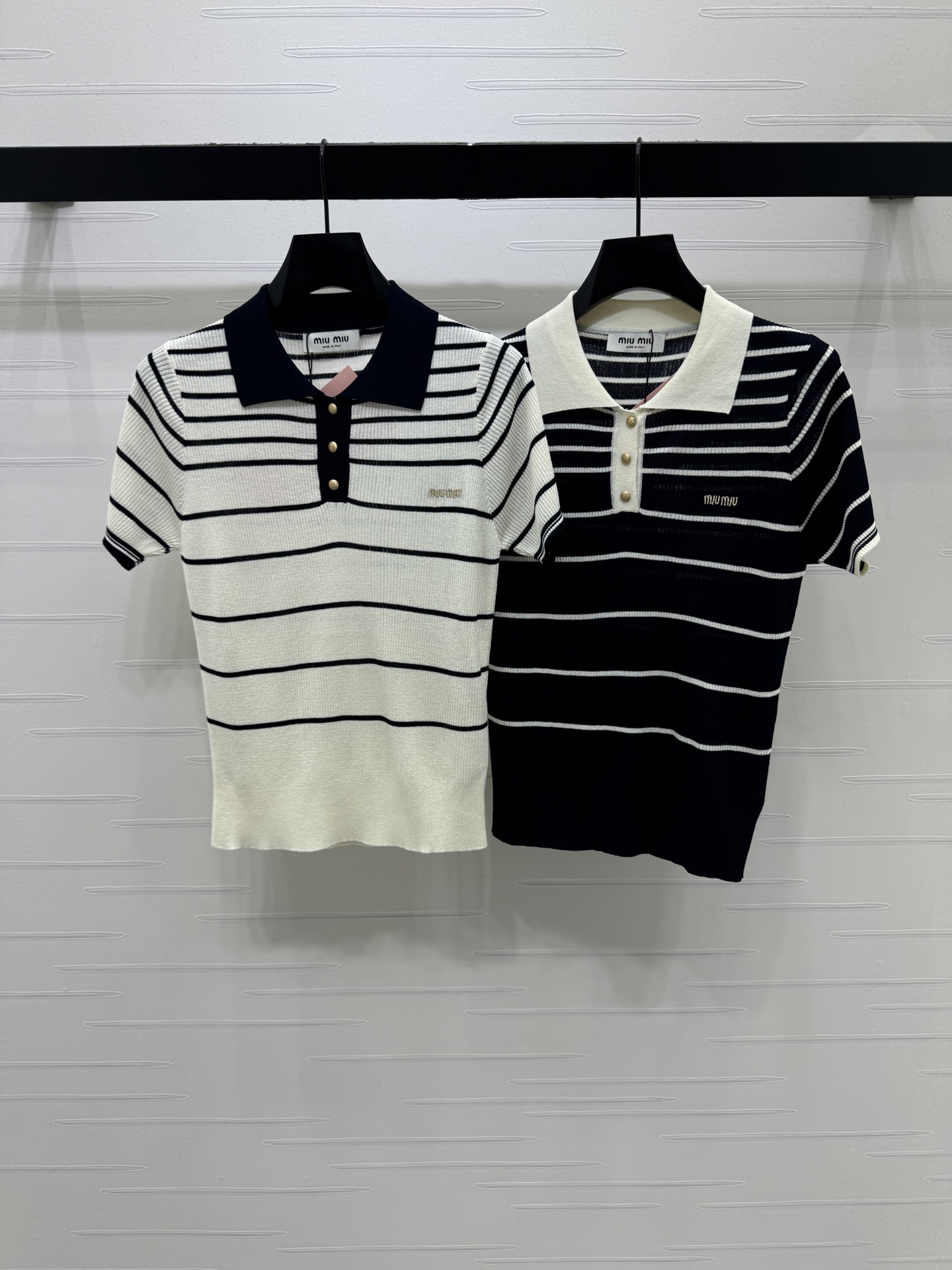 미우미우 여성 반팔 101711 Miu Miu T Shirt
