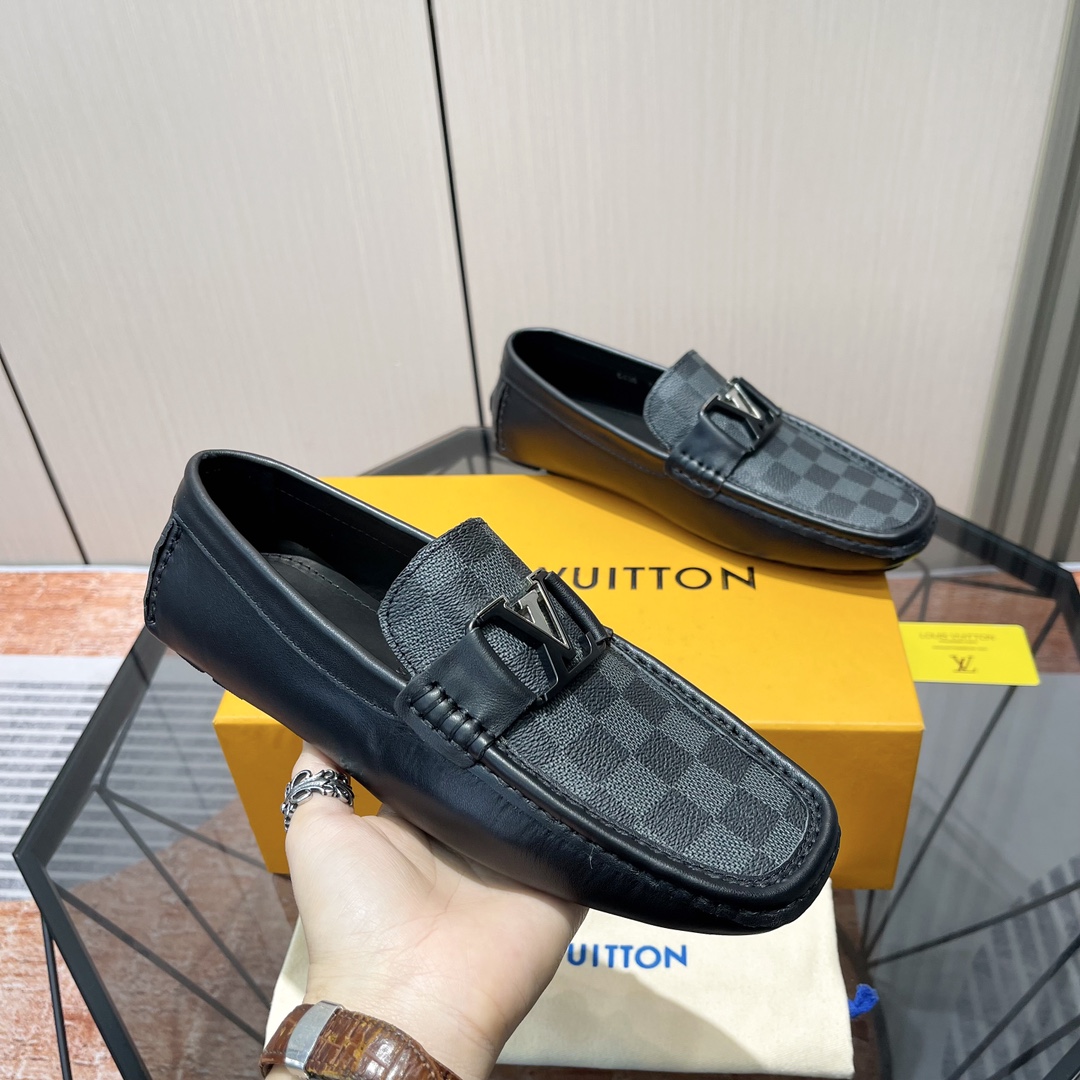 LV Style Leather Men's Shoes style reference detail image 7 from source 780784