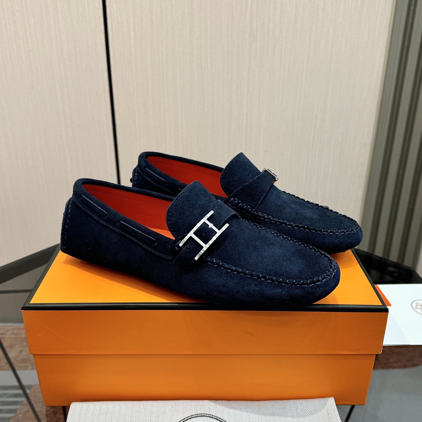 Classic Men's Suede Loafers with Leather Lining, Comfortable Slip-Ons, Size 38-44 1 Classic Men's Suede Loafers with Leather Lining, Comfortable Slip-Ons, Size 38-44