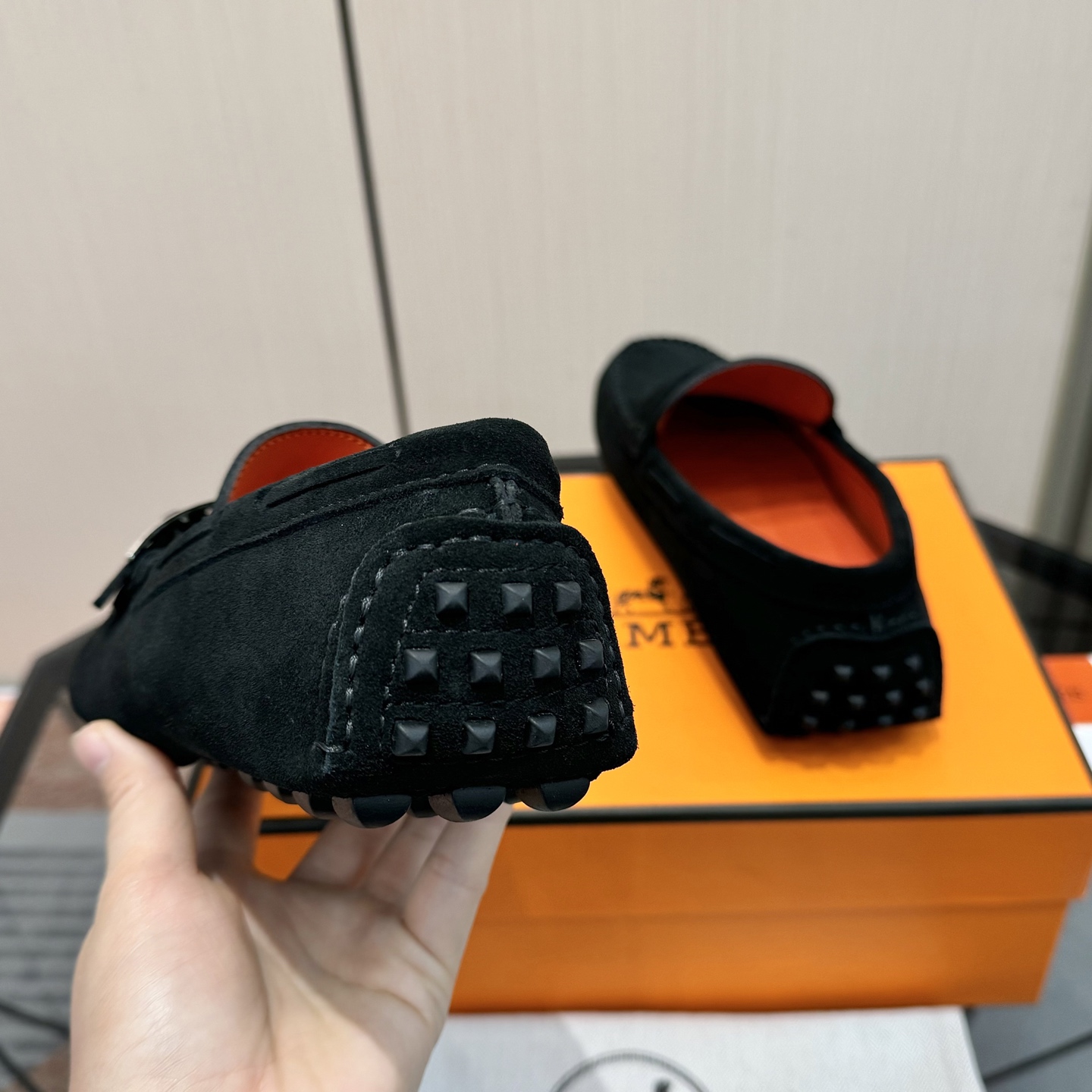 Hermès Men's Black Suede Leather Loafers with Metal H Buckle 9 i1741243683599 6465 0 7
